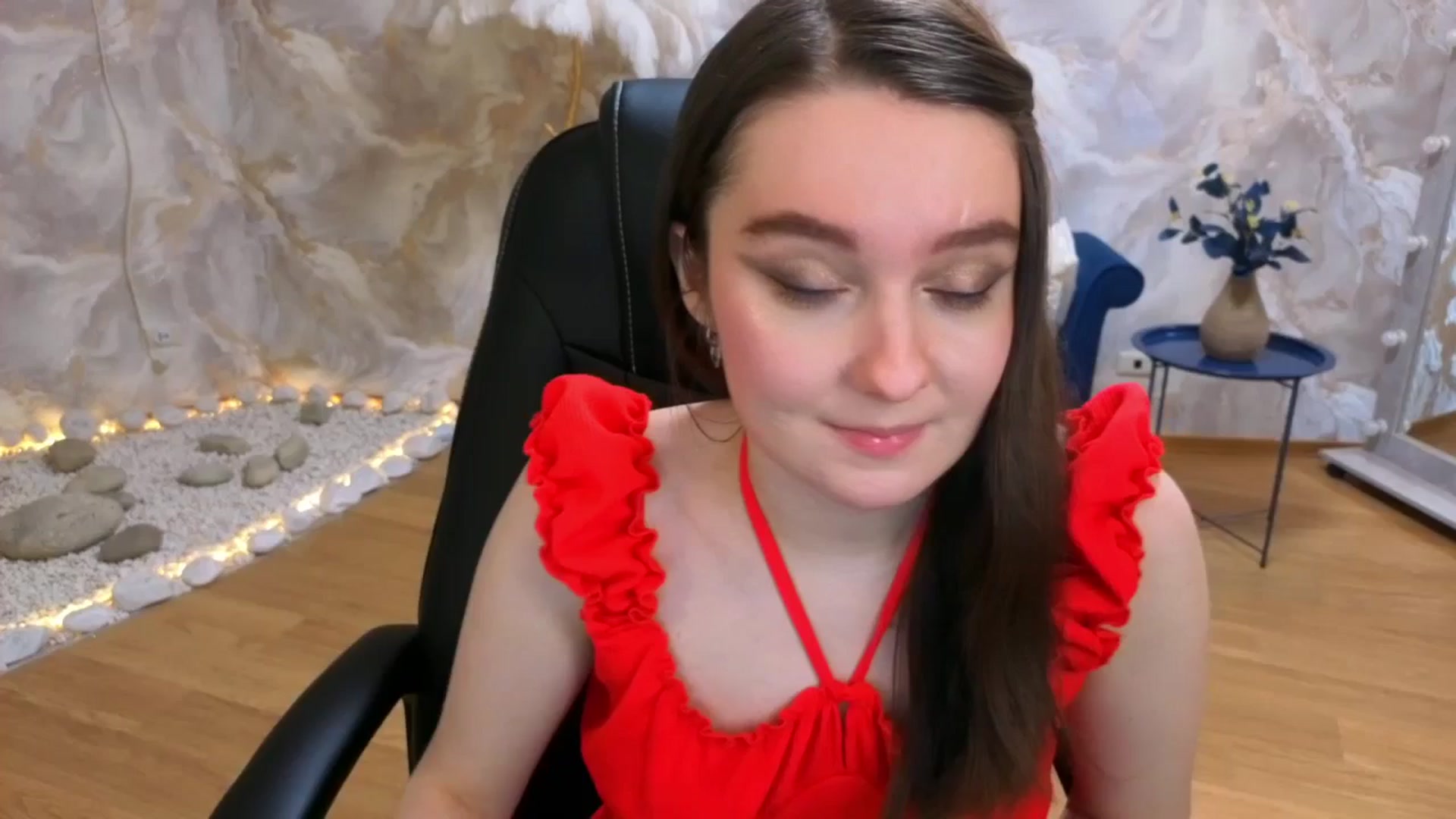 Gallery image thumbnail from Milim_Nava's myfreecams stream on, 01/25/2026, 18:35 image 1 of 20