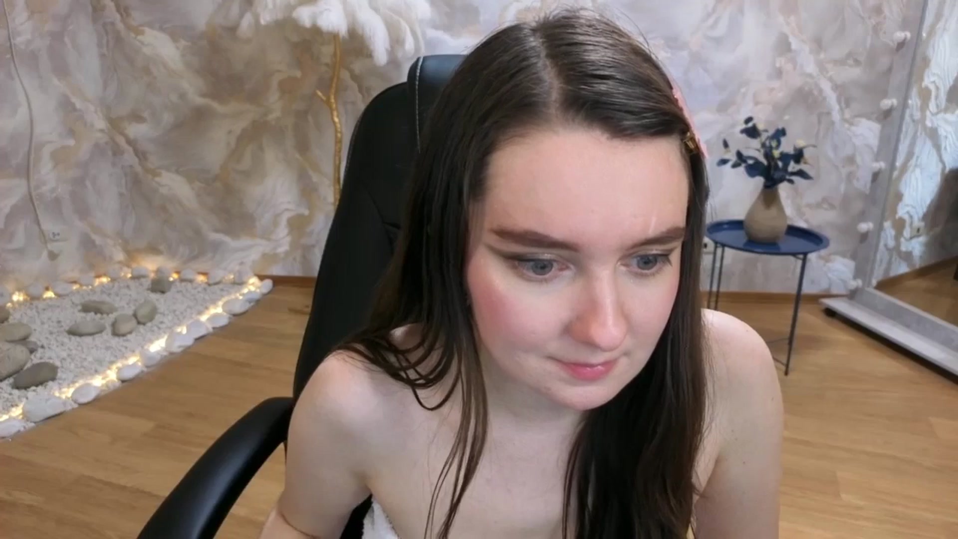 Gallery image thumbnail from Milim_Nava's myfreecams stream on, 01/25/2026, 21:17 image 12 of 20