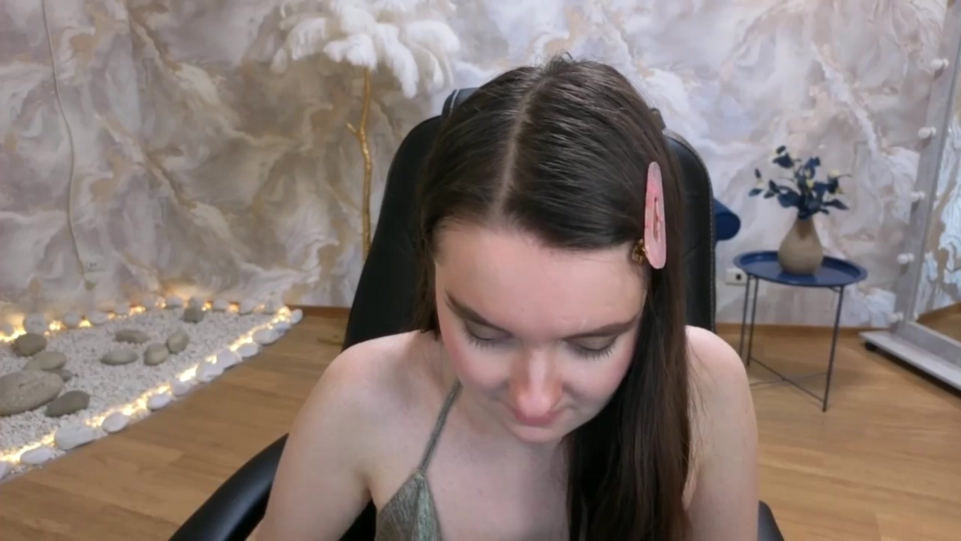 Gallery image thumbnail from Milim_Nava's myfreecams stream on, 01/25/2026, 23:00 image 18 of 20