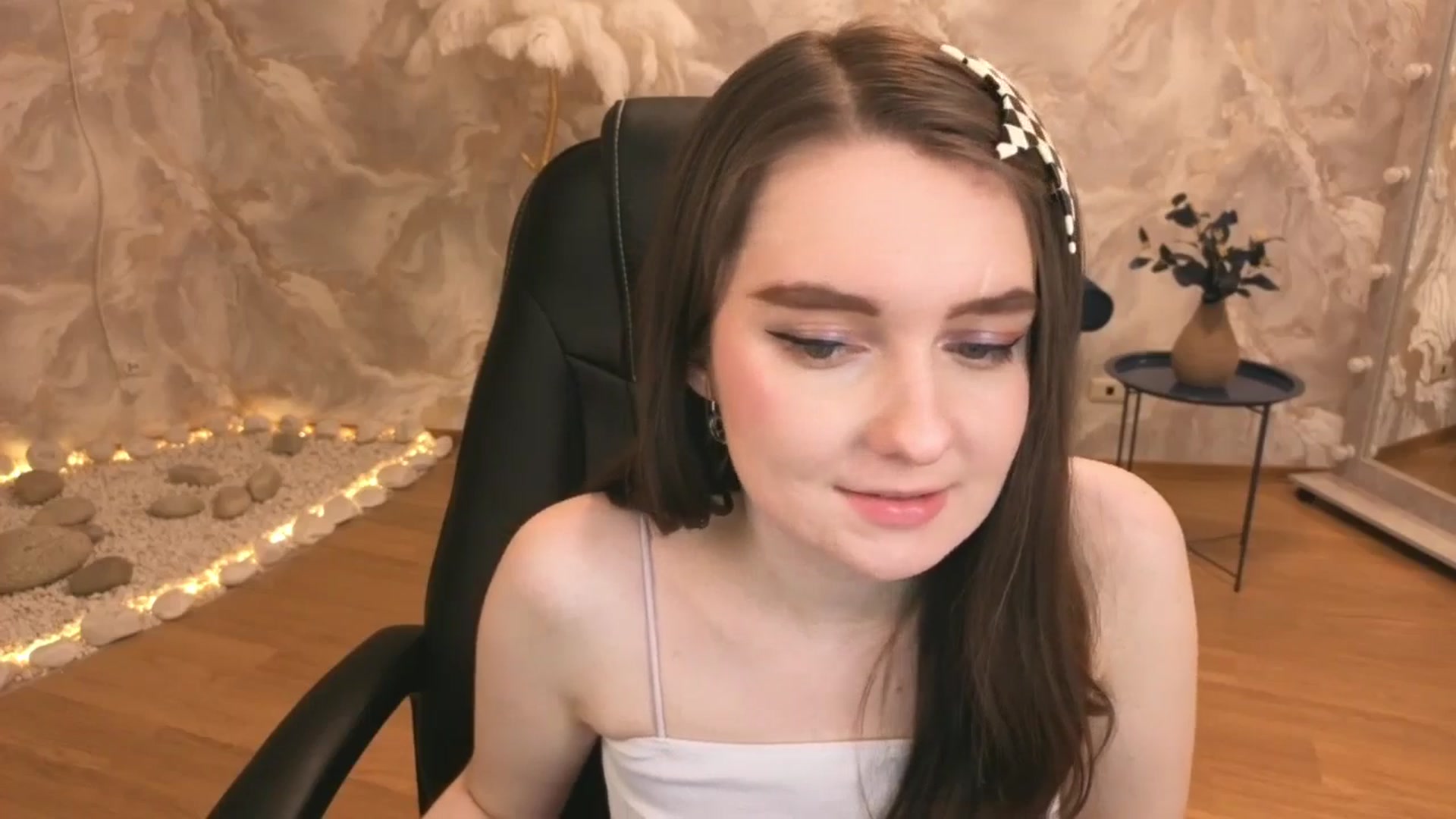 Gallery image thumbnail from Milim_Nava's myfreecams stream on, 01/29/2026, 07:03 image 16 of 20