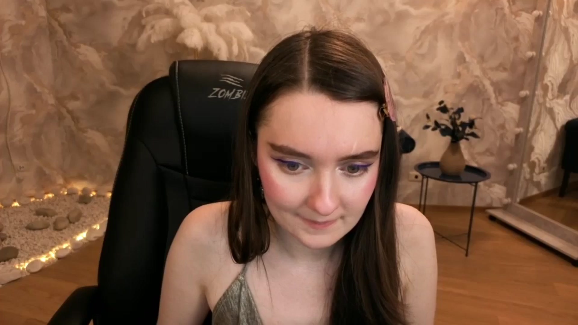 Gallery image thumbnail from Milim_Nava's myfreecams stream on, 01/31/2026, 22:45 image 14 of 20