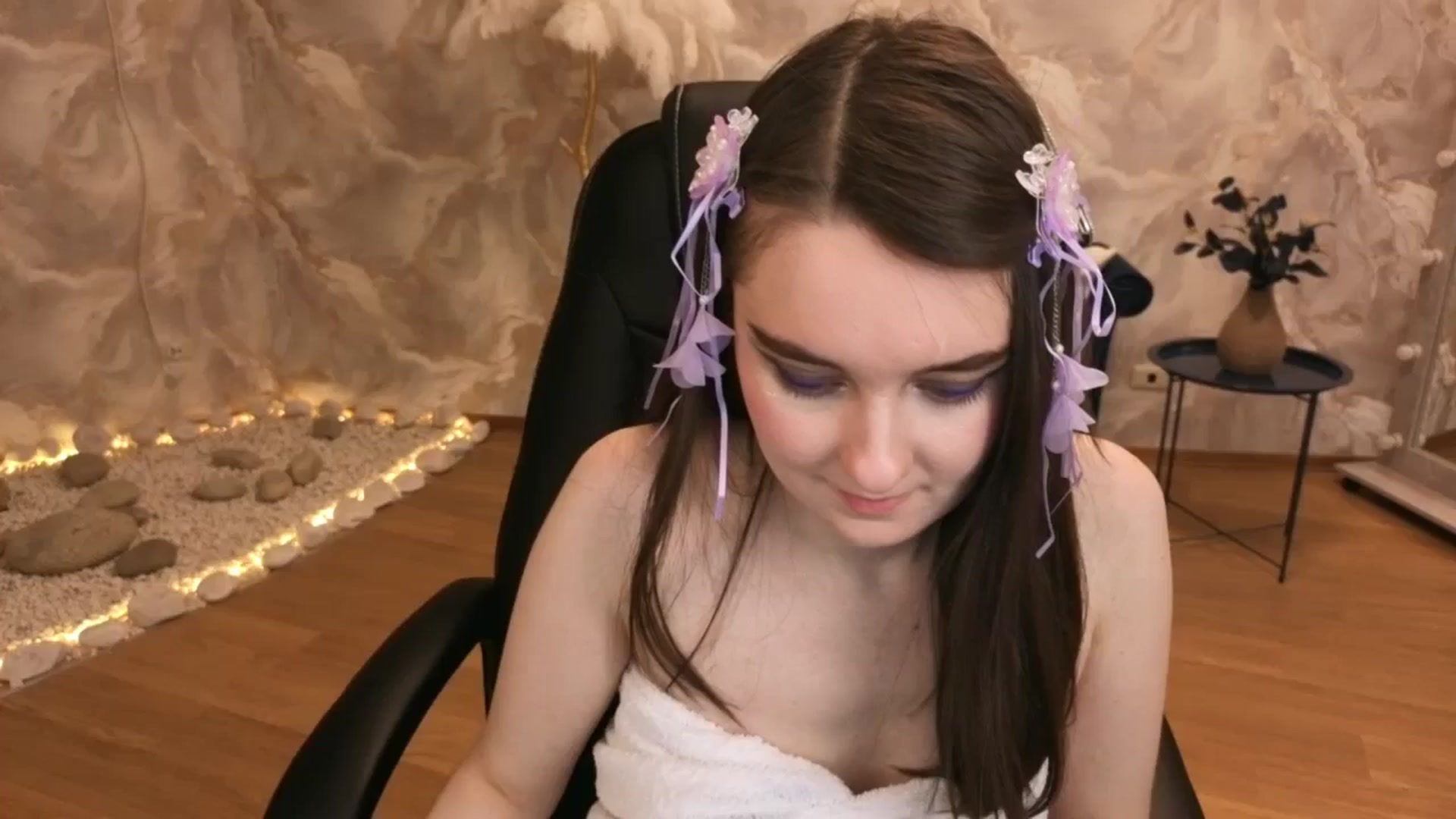 Gallery image thumbnail from Milim_Nava's myfreecams stream on, 02/01/2026, 22:45 image 12 of 20