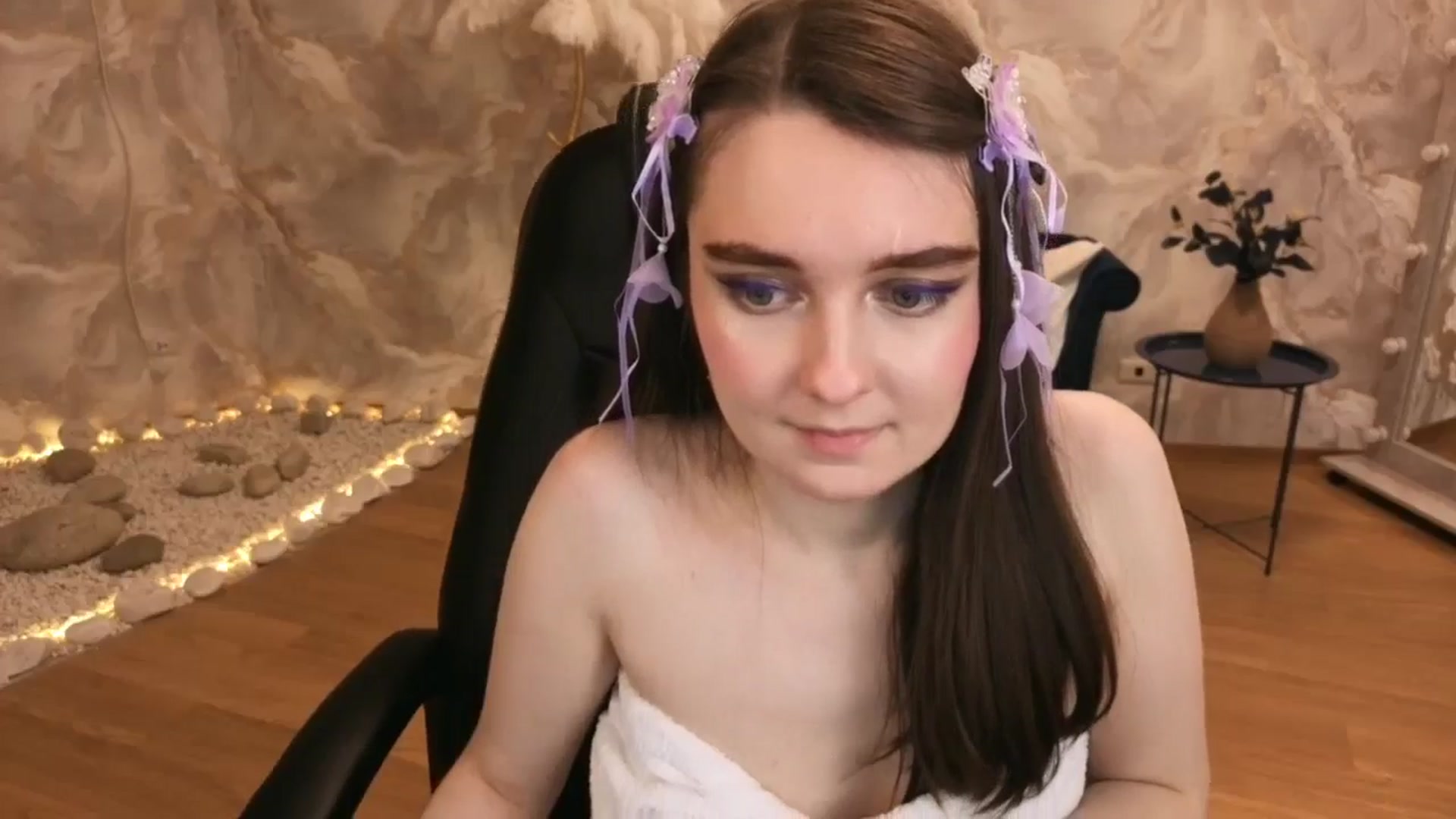 Gallery image thumbnail from Milim_Nava's myfreecams stream on, 02/01/2026, 22:45 image 19 of 20