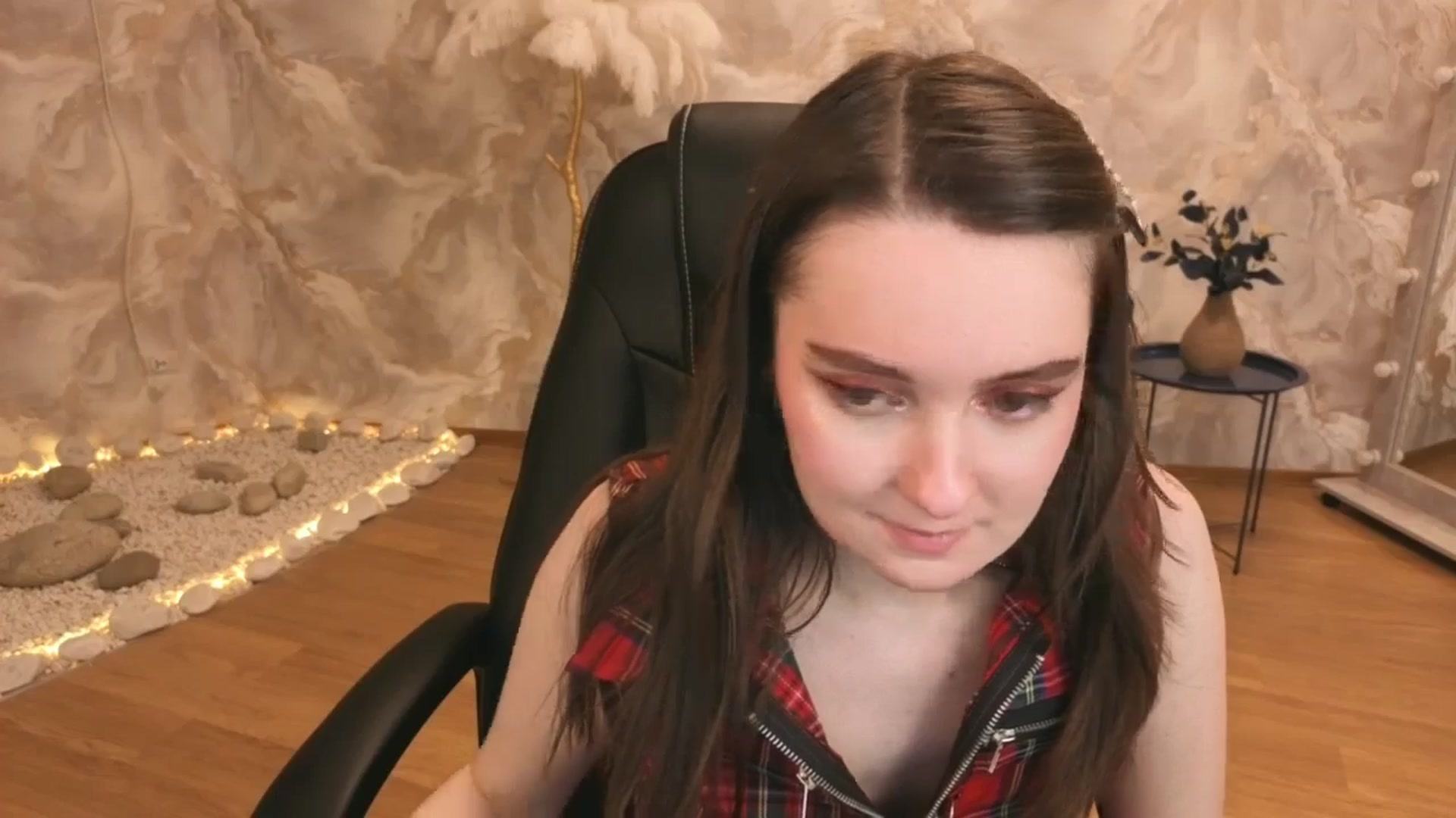 Gallery image thumbnail from Milim_Nava's myfreecams stream on, 02/05/2026, 06:53 image 6 of 20