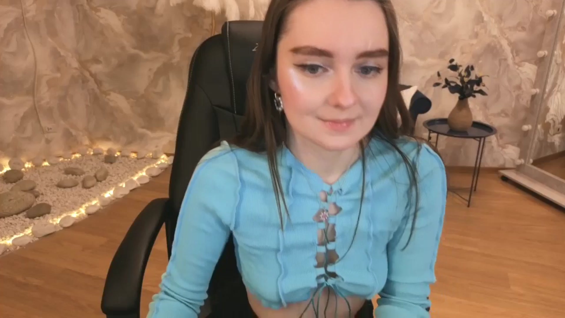 Gallery image thumbnail from Milim_Nava's myfreecams stream on, 02/07/2026, 19:42 image 8 of 20
