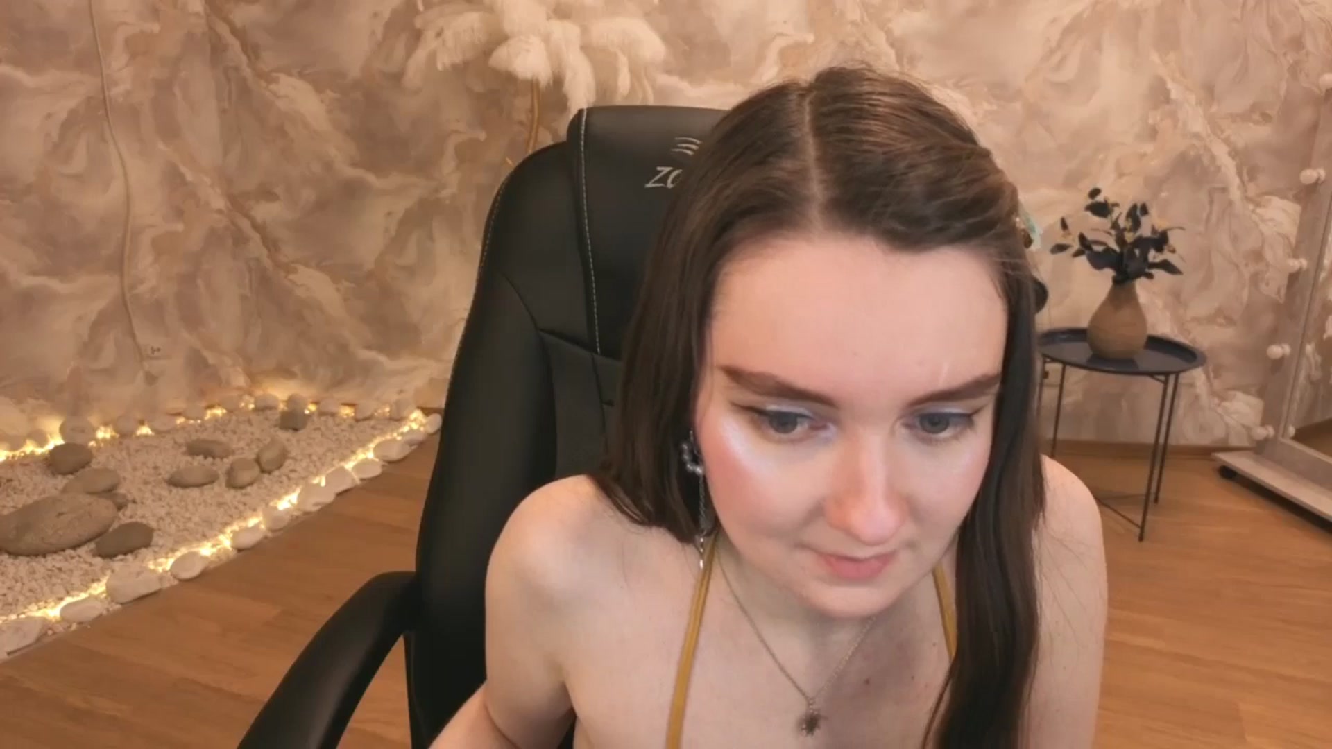 Gallery image thumbnail from Milim_Nava's myfreecams stream on, 02/07/2026, 21:07 image 18 of 20