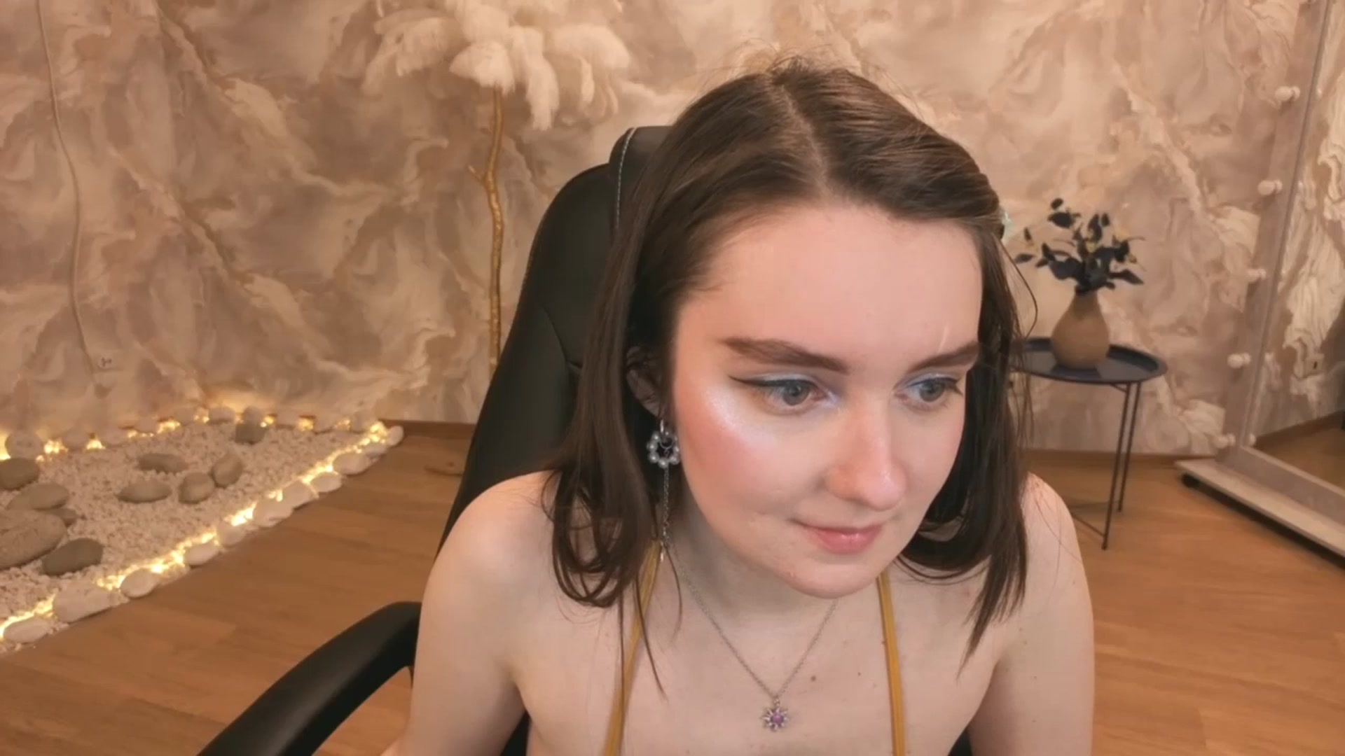 Gallery image thumbnail from Milim_Nava's myfreecams stream on, 02/07/2026, 22:37 image 19 of 20