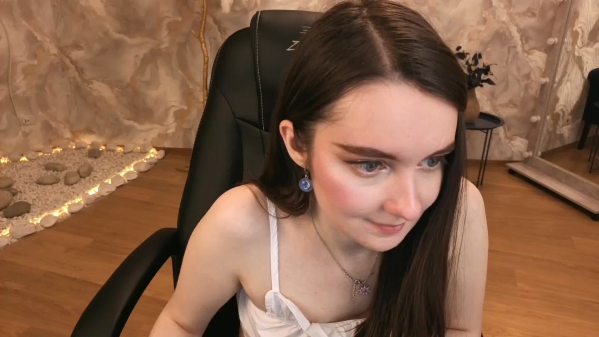 Gallery image thumbnail from Milim_Nava's myfreecams stream on, 02/09/2026, 20:31 image 11 of 20
