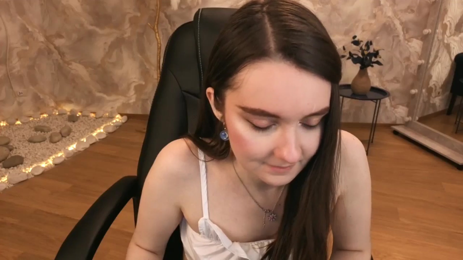 Gallery image thumbnail from Milim_Nava's myfreecams stream on, 02/09/2026, 20:31 image 10 of 20