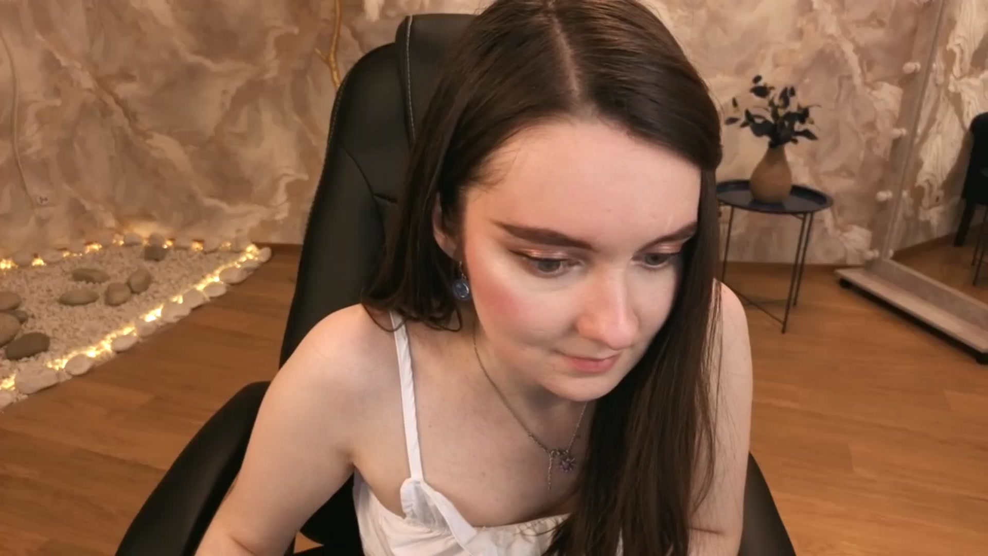 Gallery image thumbnail from Milim_Nava's myfreecams stream on, 02/09/2026, 20:31 image 7 of 20
