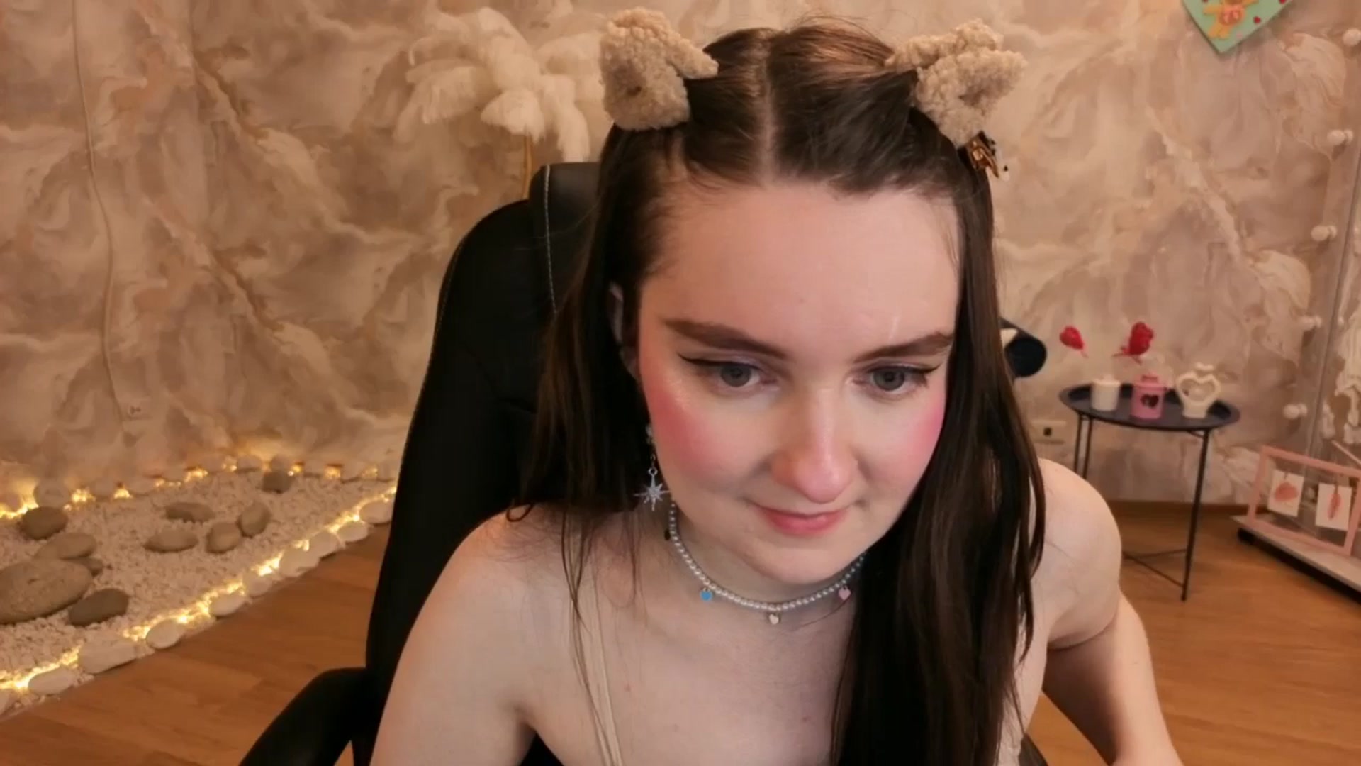Gallery image thumbnail from Milim_Nava's myfreecams stream on, 02/17/2026, 03:50 image 18 of 20