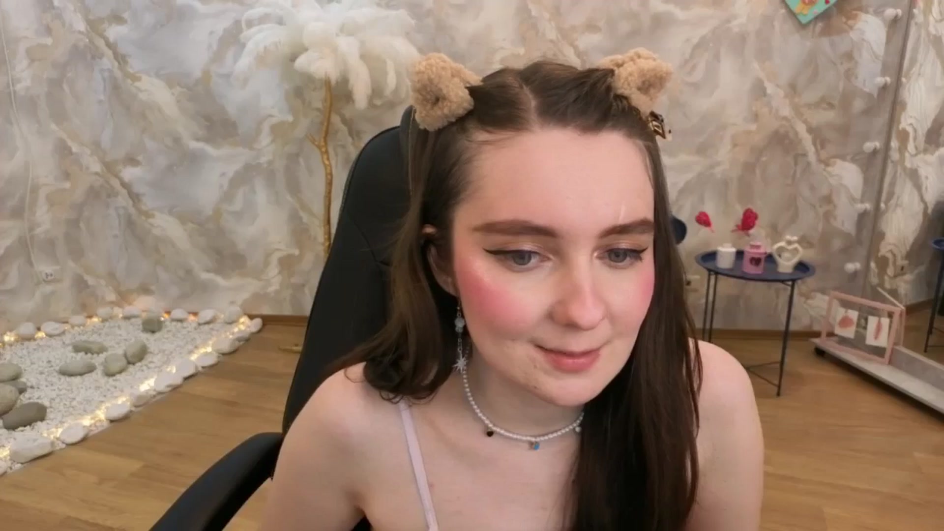 Gallery image thumbnail from Milim_Nava's myfreecams stream on, 02/17/2026, 09:54 image 18 of 20