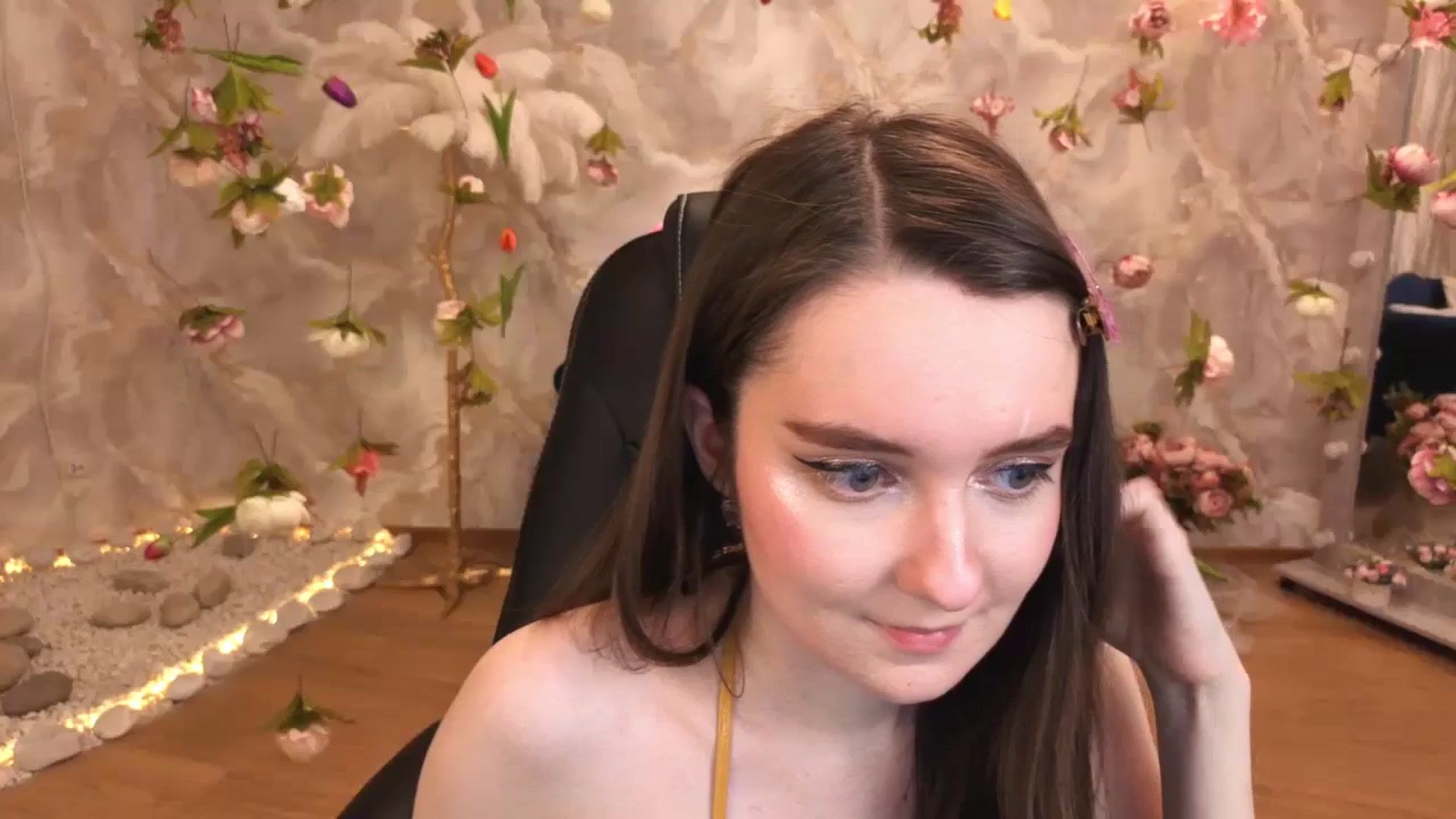 Gallery image thumbnail from Milim_Nava's myfreecams stream on, 03/03/2026, 07:47 image 17 of 20