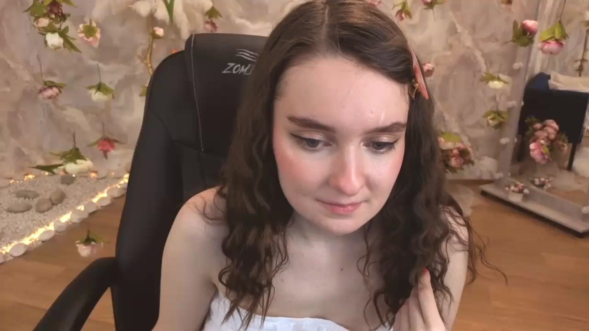 Gallery image thumbnail from Milim_Nava's myfreecams stream on, 03/10/2026, 06:00 image 19 of 20