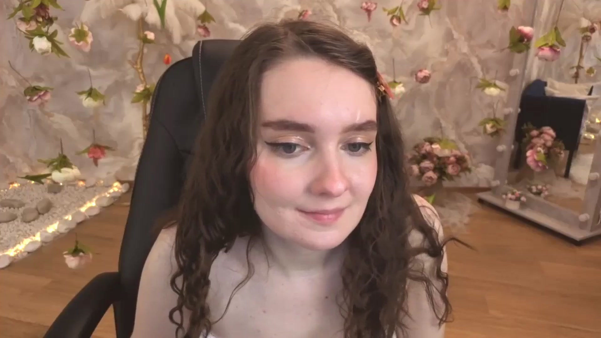 Gallery image thumbnail from Milim_Nava's myfreecams stream on, 03/10/2026, 06:00 image 11 of 20