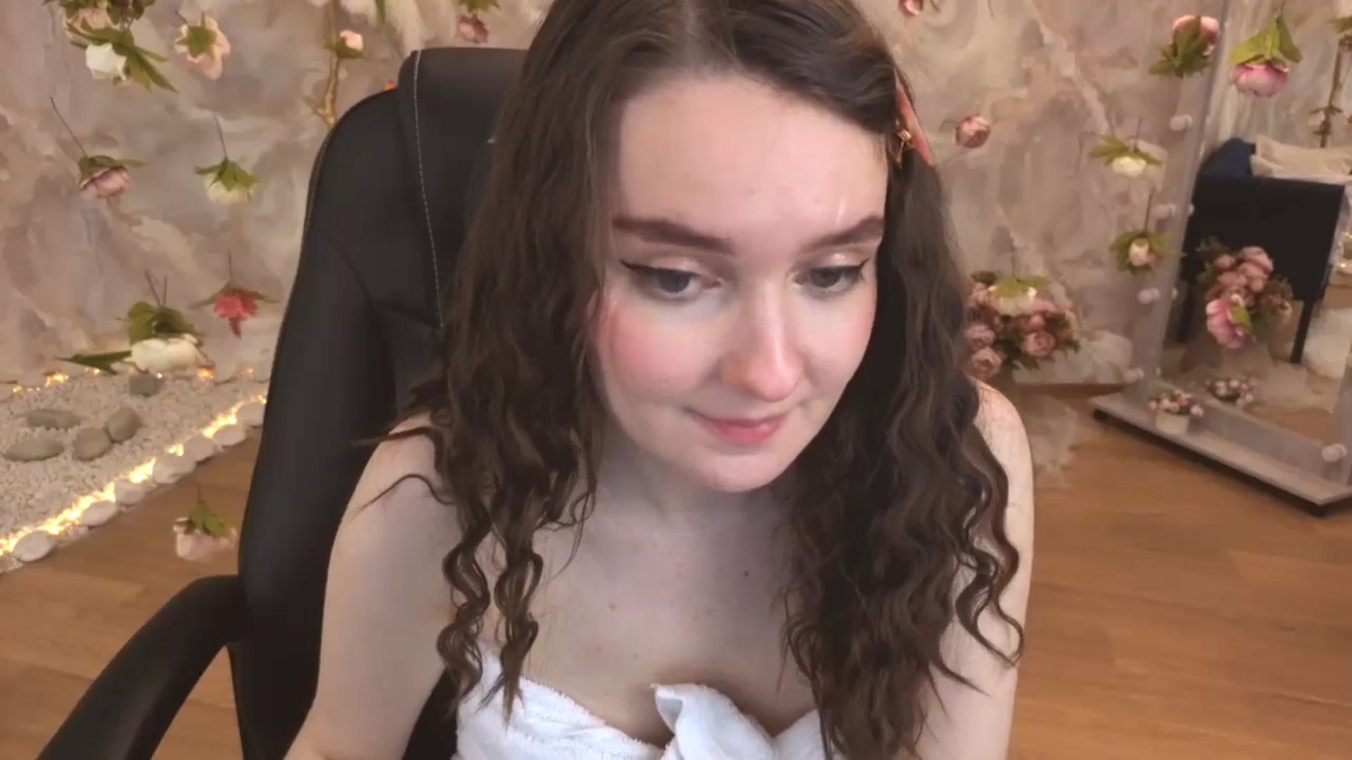 Gallery image thumbnail from Milim_Nava's myfreecams stream on, 03/10/2026, 06:00 image 15 of 20