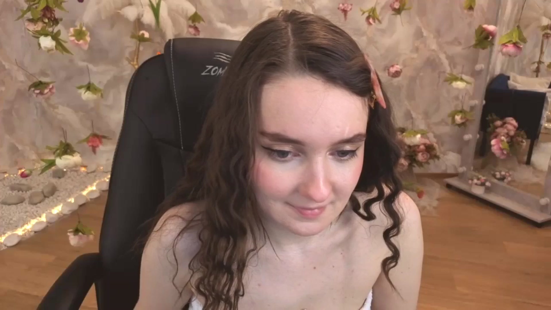 Gallery image thumbnail from Milim_Nava's myfreecams stream on, 03/10/2026, 06:00 image 17 of 20