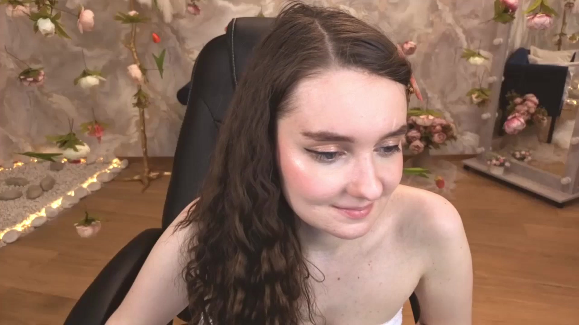 Gallery image thumbnail from Milim_Nava's myfreecams stream on, 03/10/2026, 12:08 image 1 of 20