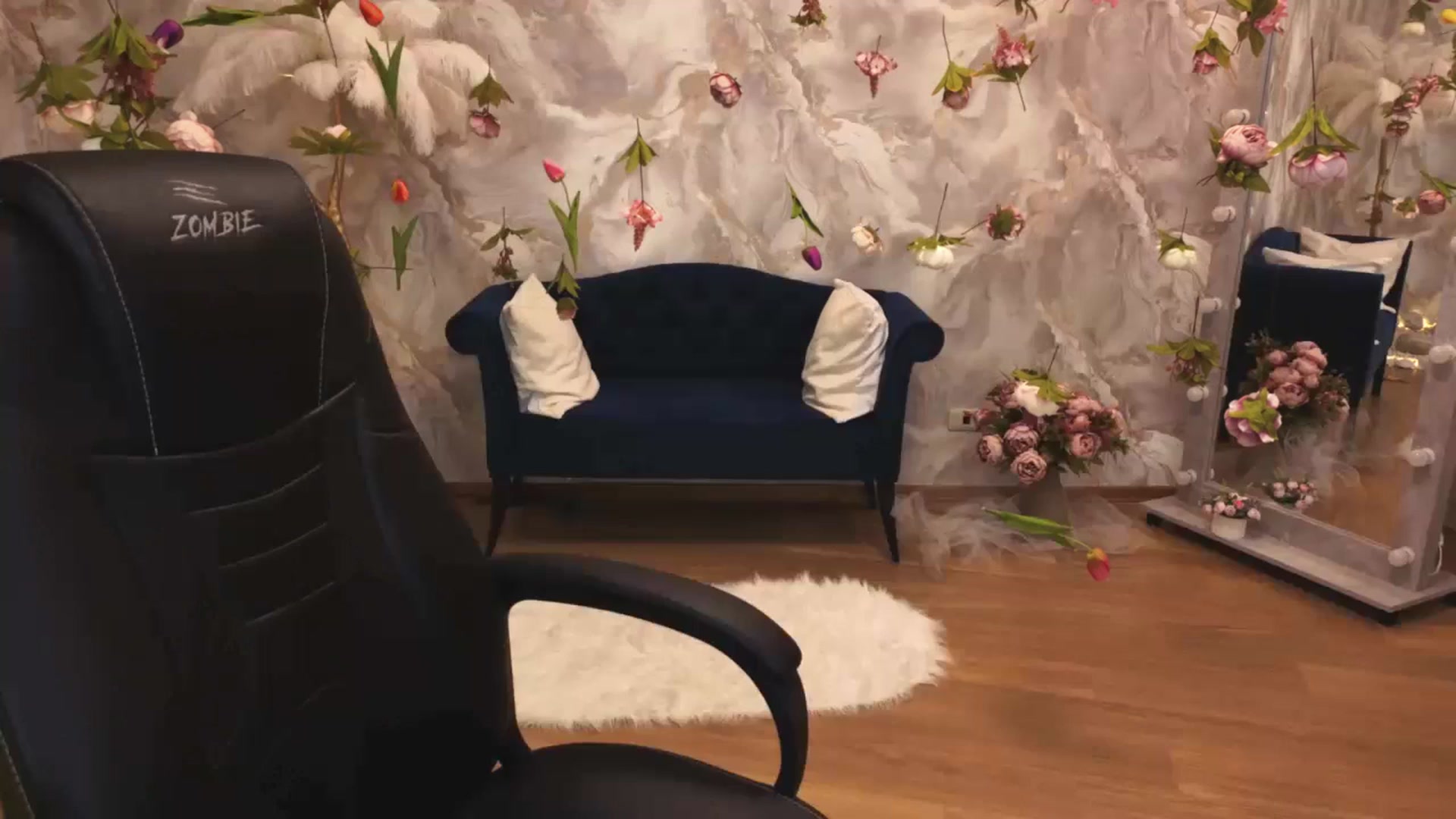 Gallery image thumbnail from Milim_Nava's myfreecams stream on, 03/13/2026, 21:38 image 19 of 20