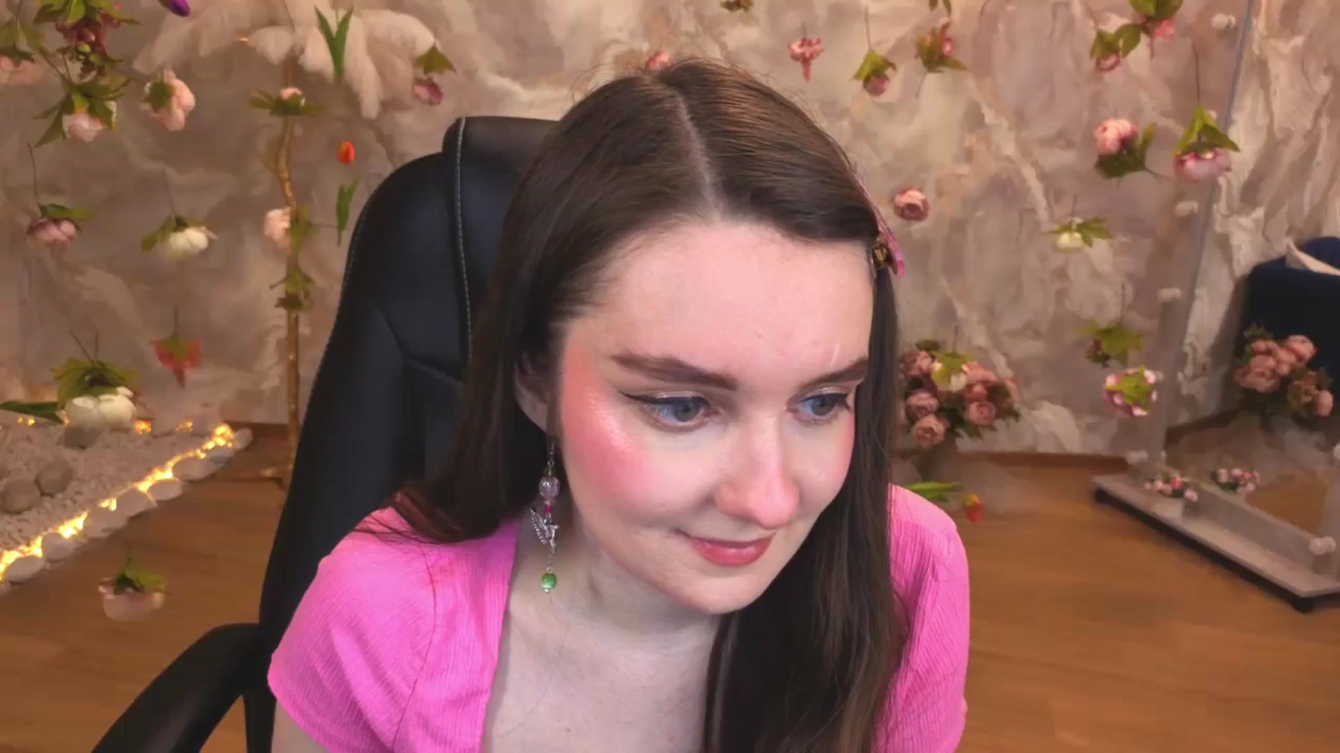 Gallery image thumbnail from Milim_Nava's myfreecams stream on, 03/15/2026, 19:11 image 15 of 20