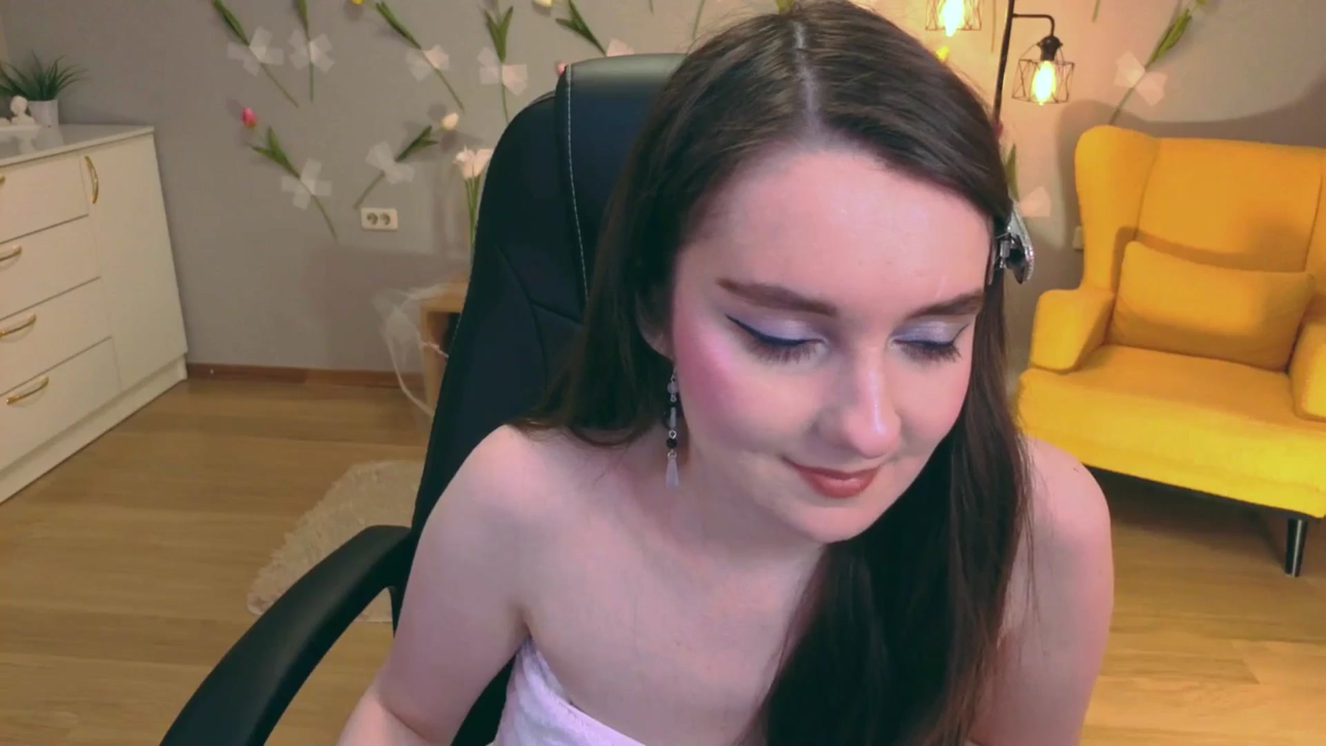 Gallery image thumbnail from Milim_Nava's myfreecams stream on, 03/16/2026, 20:42 image 13 of 20
