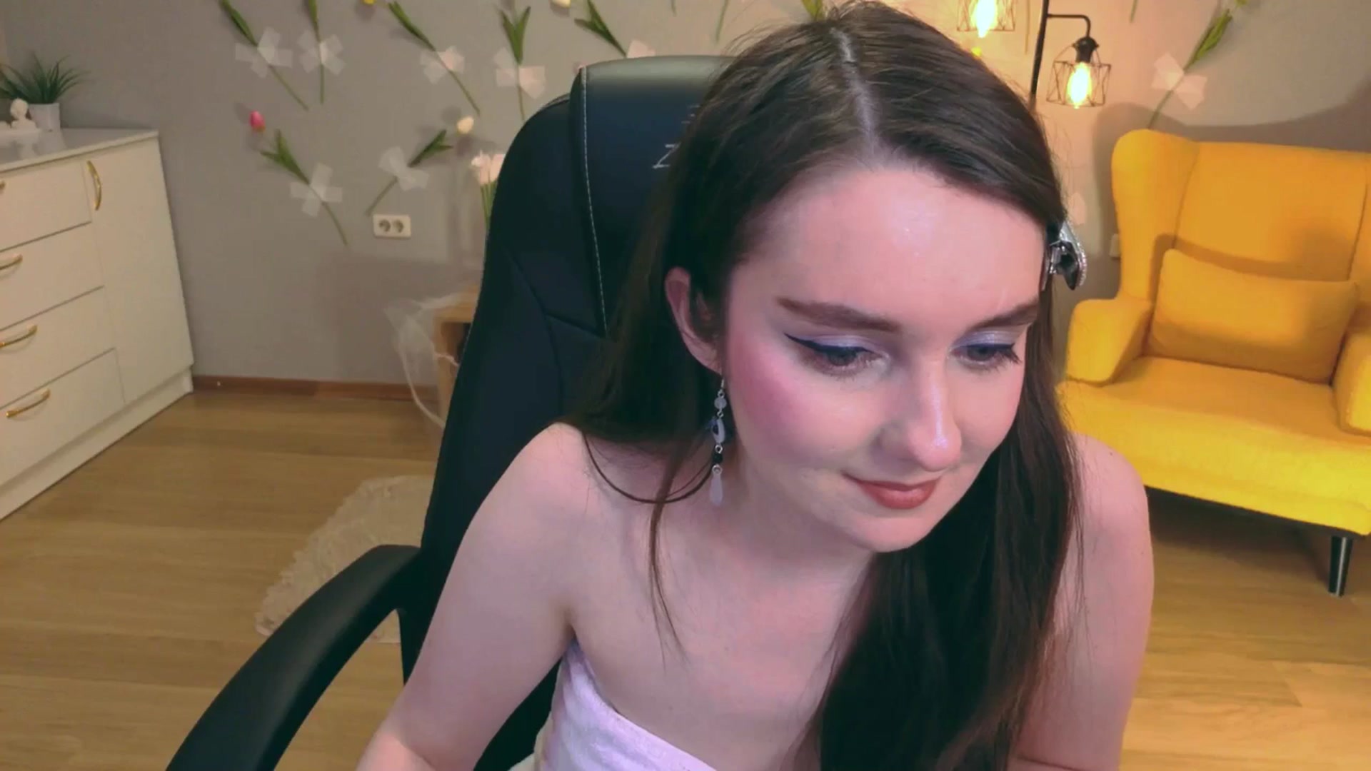 Gallery image thumbnail from Milim_Nava's myfreecams stream on, 03/16/2026, 20:42 image 15 of 20