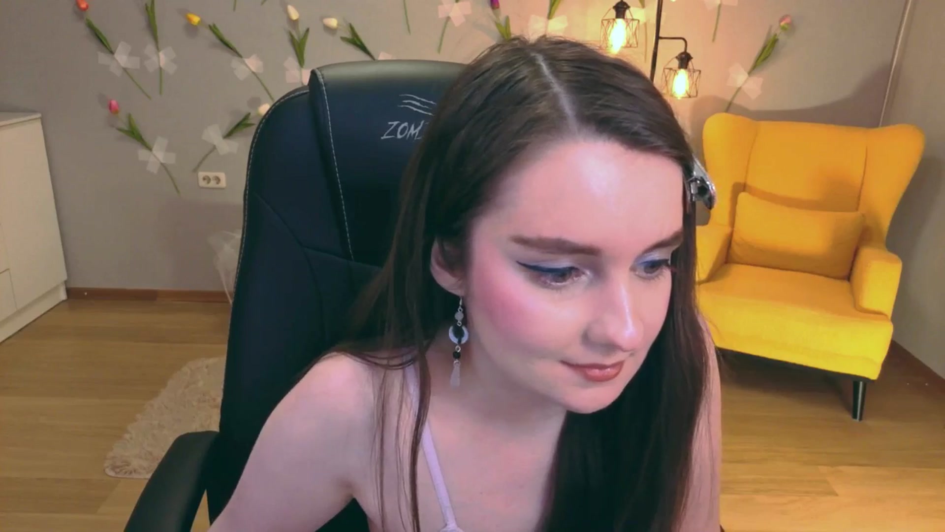 Gallery image thumbnail from Milim_Nava's myfreecams stream on, 03/17/2026, 24:05 image 19 of 20