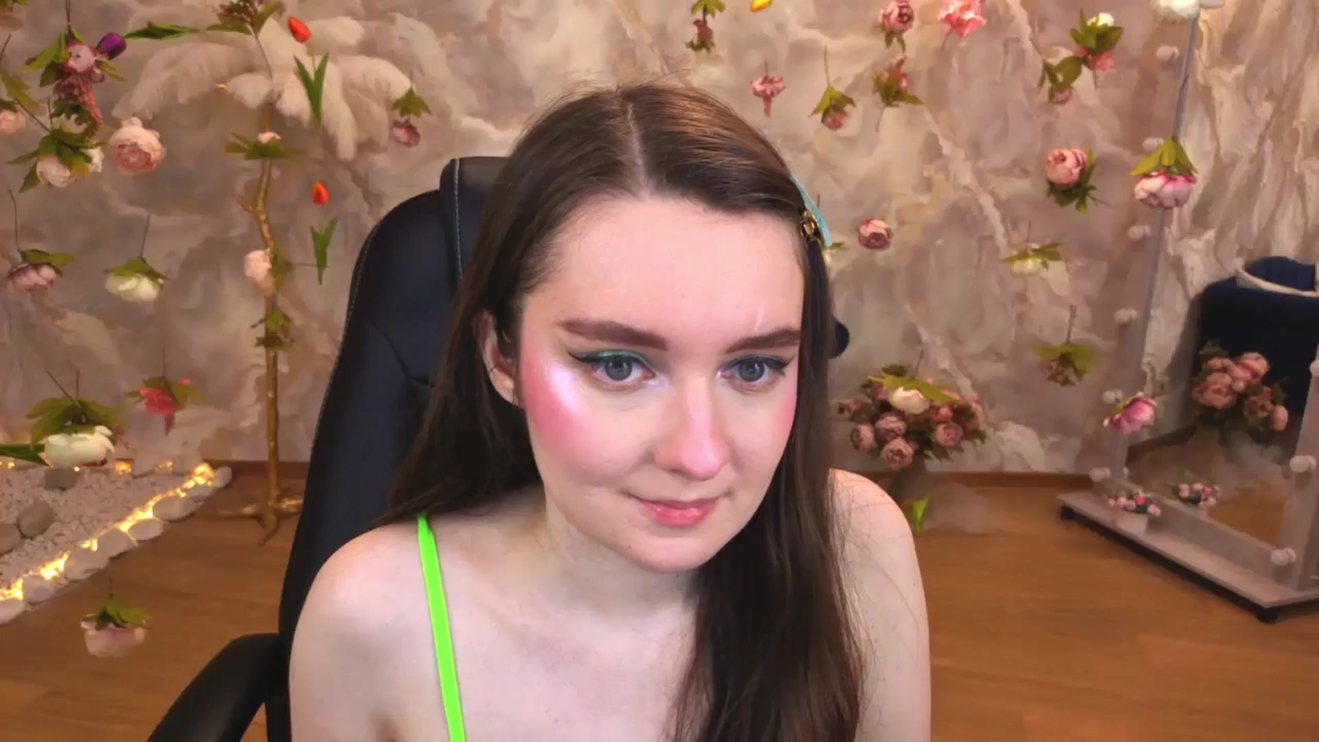Gallery image thumbnail from Milim_Nava's myfreecams stream on, 03/17/2026, 18:31 image 5 of 20