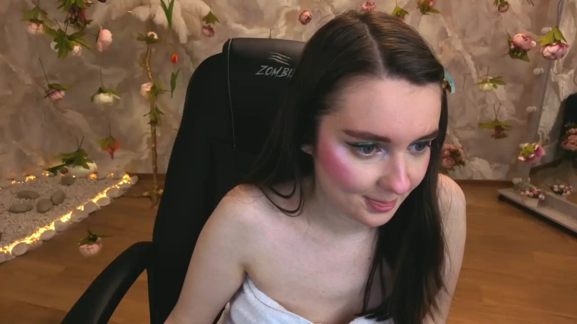 Gallery image thumbnail from Milim_Nava's myfreecams stream on, 03/17/2026, 21:45 image 9 of 20