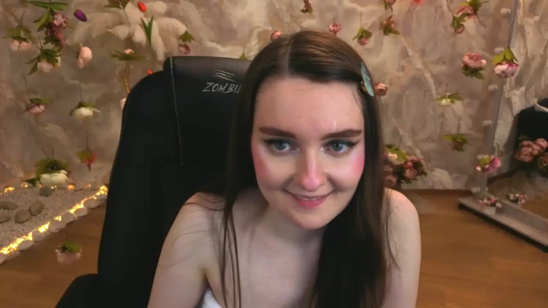Gallery image thumbnail from Milim_Nava's myfreecams stream on, 03/17/2026, 21:45 image 1 of 20