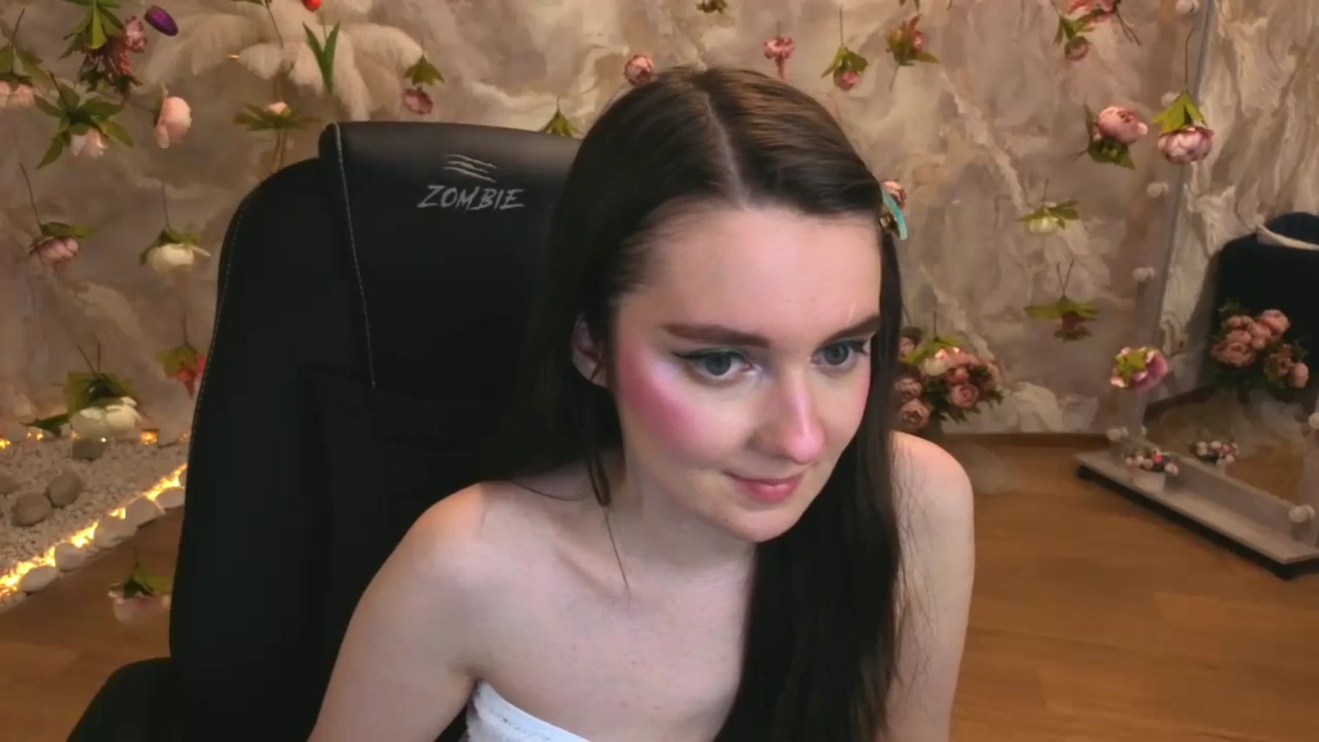 Gallery image thumbnail from Milim_Nava's myfreecams stream on, 03/17/2026, 23:40 image 5 of 20