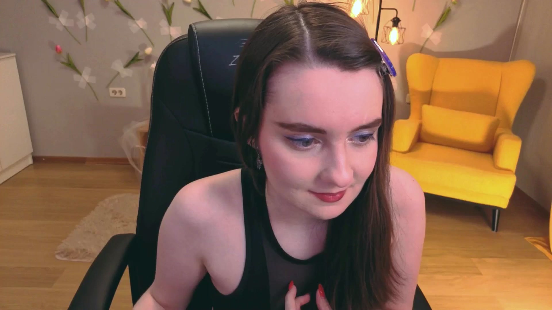 Gallery image thumbnail from Milim_Nava's myfreecams stream on, 03/19/2026, 05:31 image 4 of 20