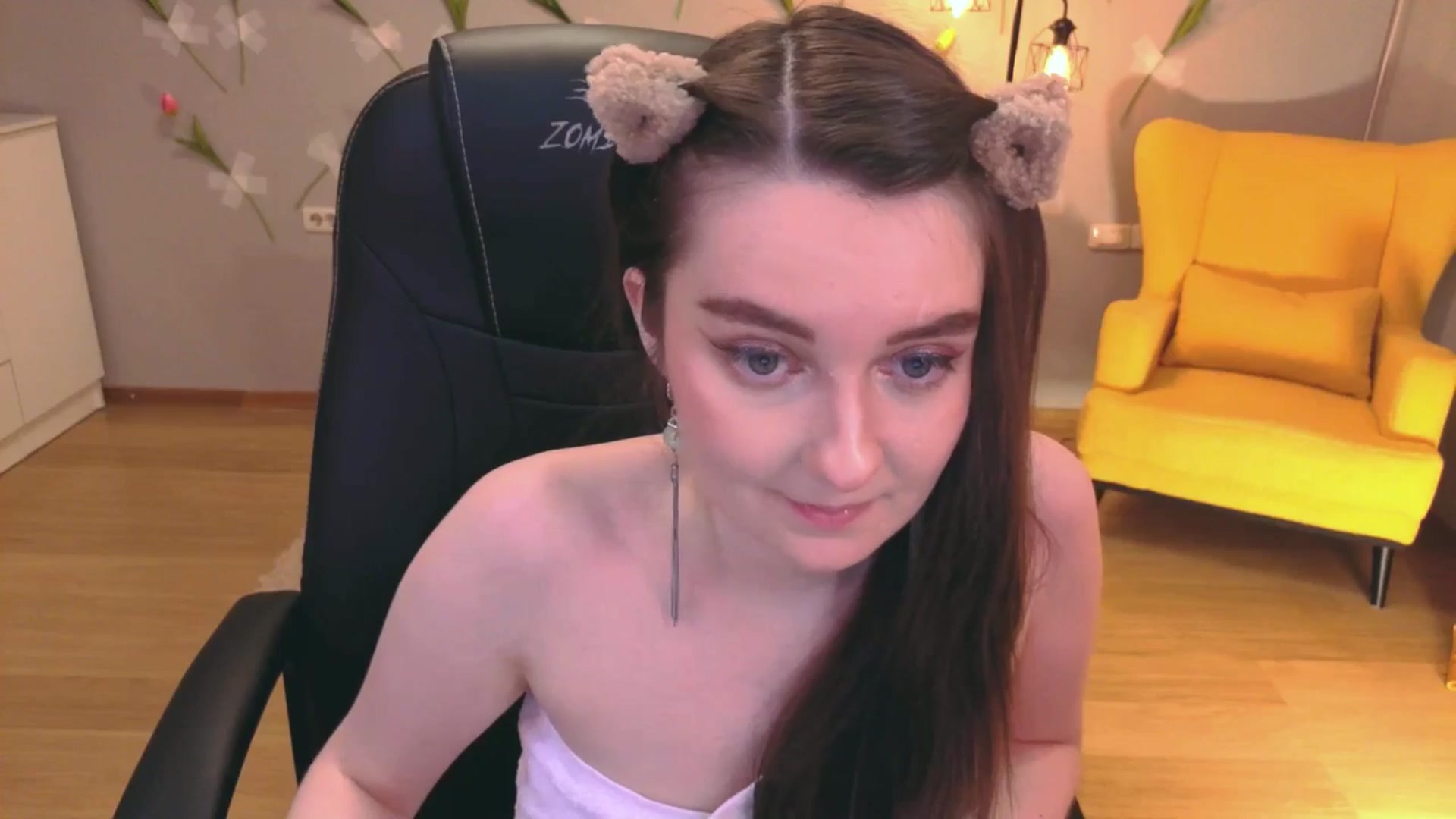 Gallery image thumbnail from Milim_Nava's myfreecams stream on, 03/22/2026, 18:03 image 8 of 20