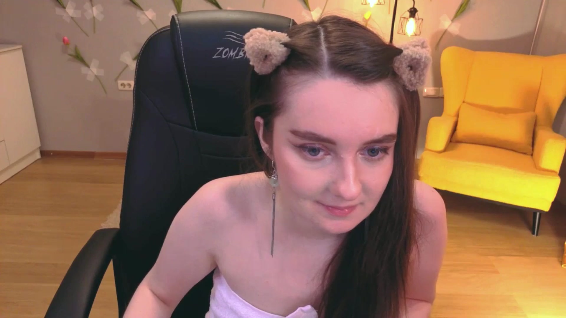 Gallery image thumbnail from Milim_Nava's myfreecams stream on, 03/22/2026, 18:03 image 10 of 20
