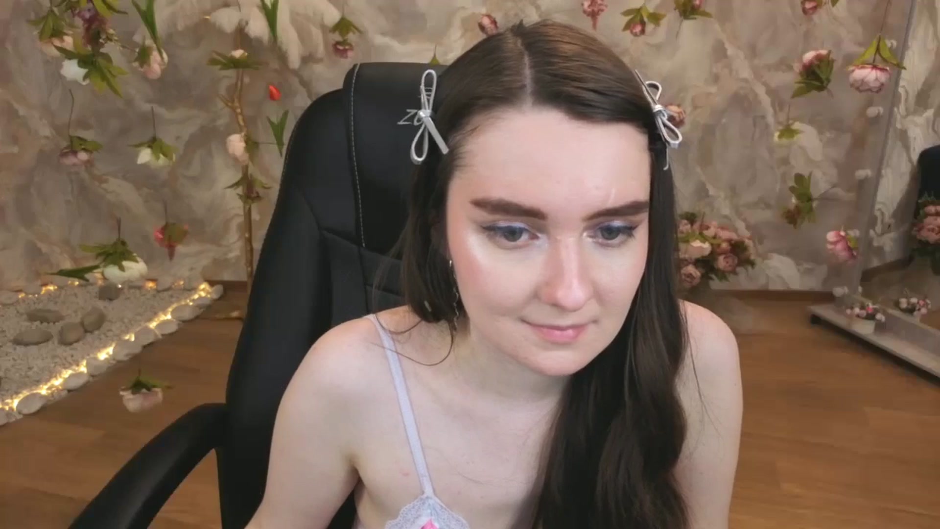 Gallery image thumbnail from Milim_Nava's myfreecams stream on, 03/25/2026, 10:23 image 10 of 20