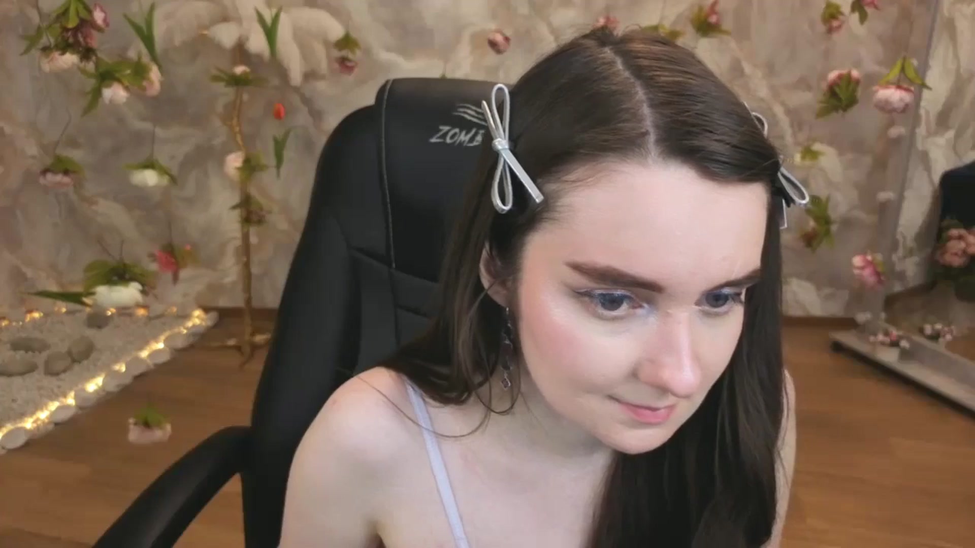 Gallery image thumbnail from Milim_Nava's myfreecams stream on, 03/25/2026, 10:56 image 10 of 20