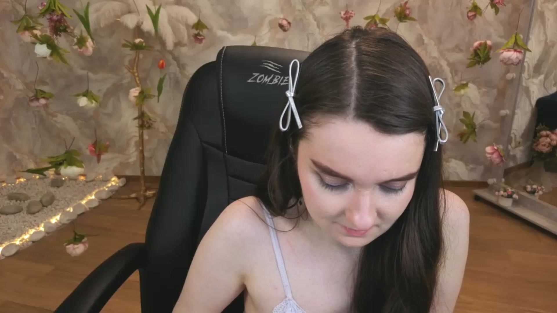 Gallery image thumbnail from Milim_Nava's myfreecams stream on, 03/25/2026, 10:56 image 9 of 20