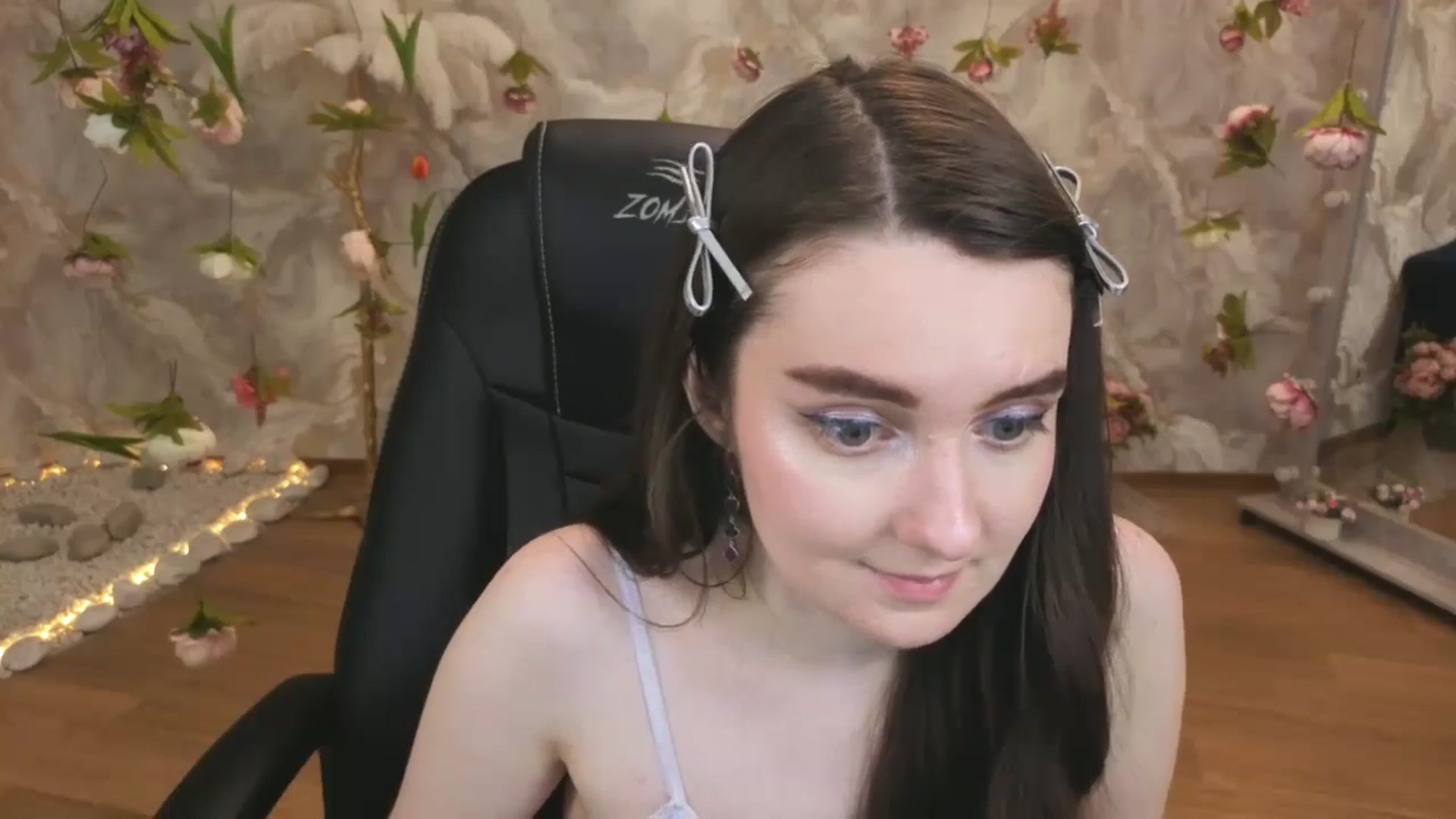 Gallery image thumbnail from Milim_Nava's myfreecams stream on, 03/25/2026, 10:56 image 7 of 20