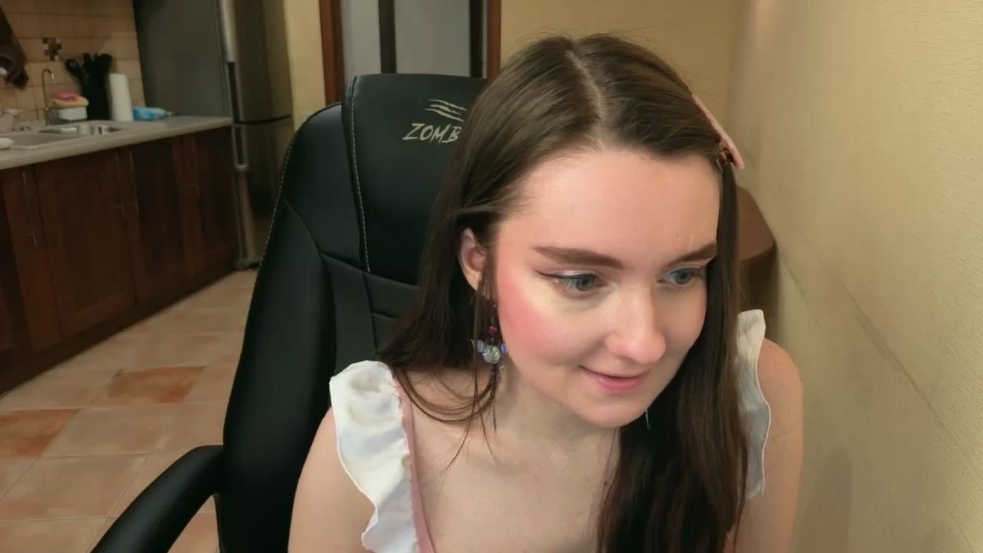Gallery image thumbnail from Milim_Nava's myfreecams stream on, 03/27/2026, 14:40 image 3 of 20