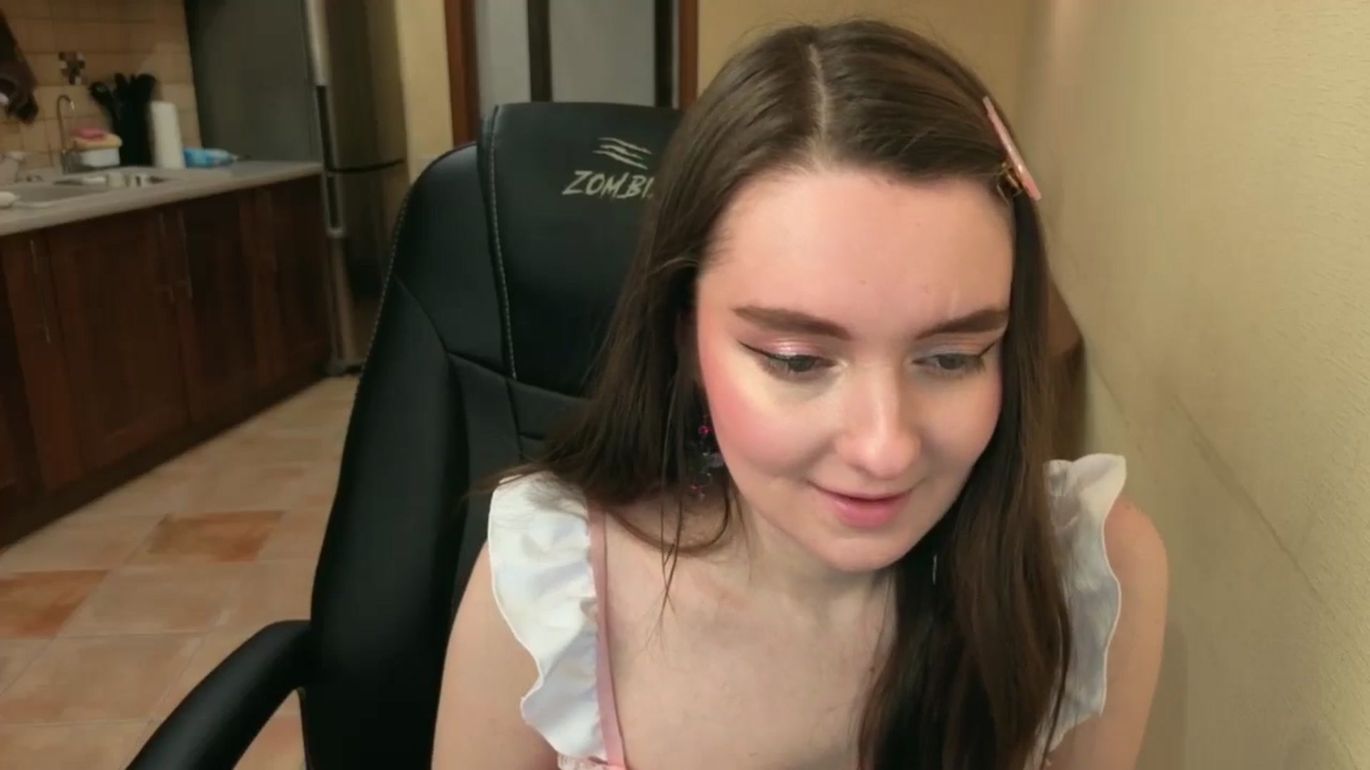 Gallery image thumbnail from Milim_Nava's myfreecams stream on, 03/27/2026, 14:40 image 4 of 20