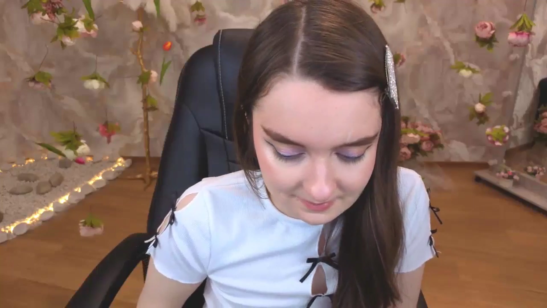 Gallery image thumbnail from Milim_Nava's myfreecams stream on, 03/29/2026, 18:40 image 19 of 20
