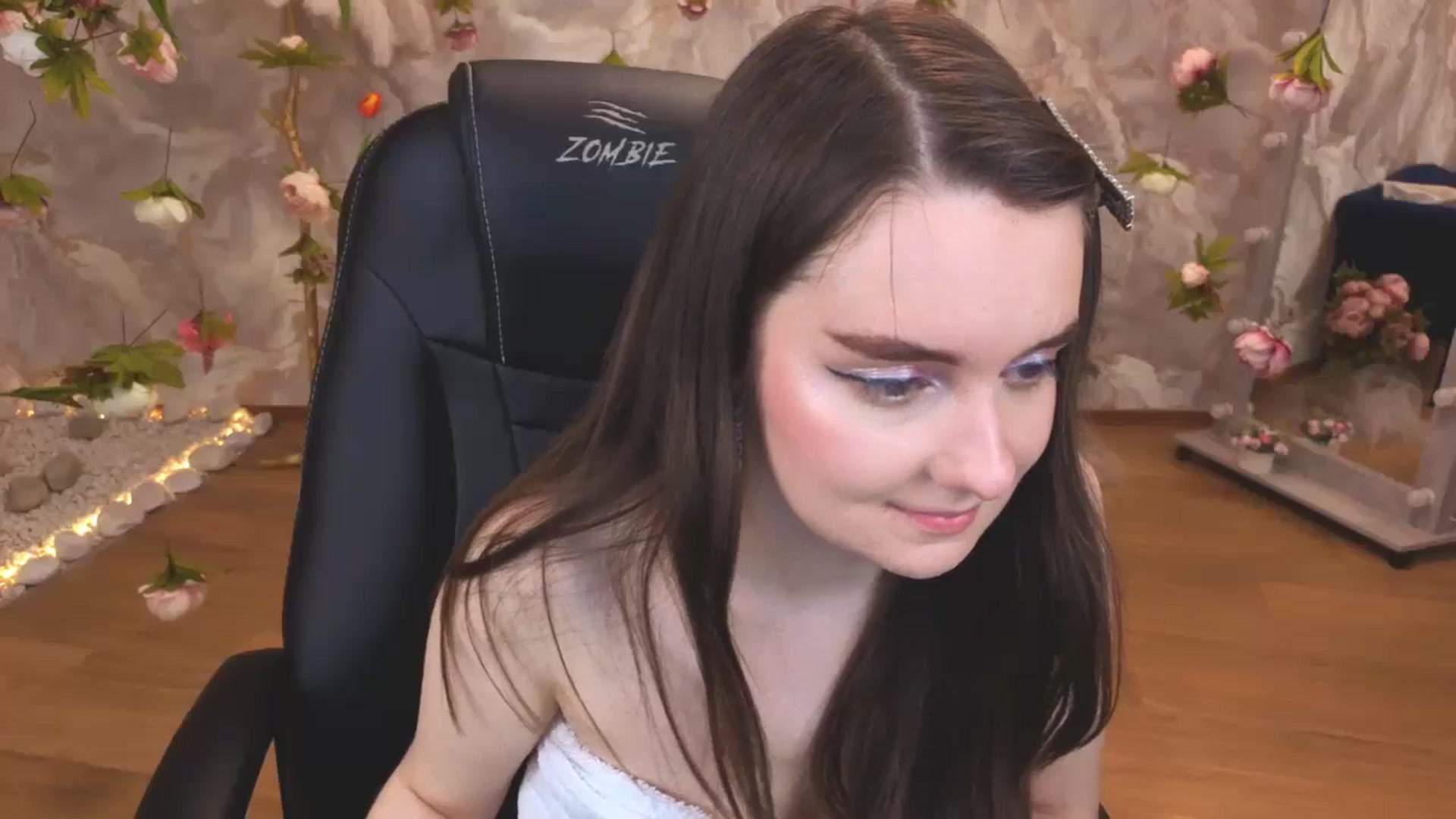 Gallery image thumbnail from Milim_Nava's myfreecams stream on, 03/29/2026, 22:21 image 12 of 20