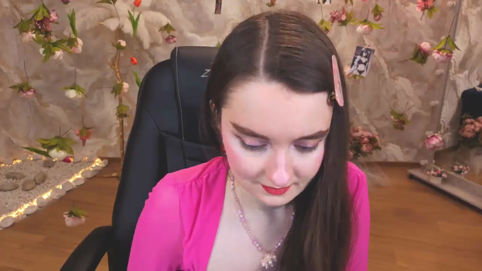 Gallery image thumbnail from Milim_Nava's myfreecams stream on, 03/31/2026, 20:38 image 17 of 20