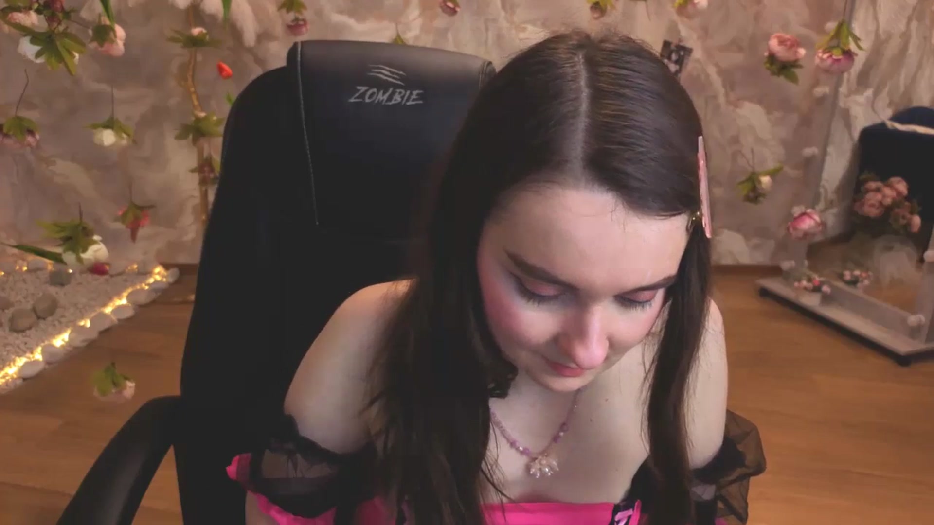 Gallery image thumbnail from Milim_Nava's myfreecams stream on, 04/01/2026, 01:17 image 12 of 20