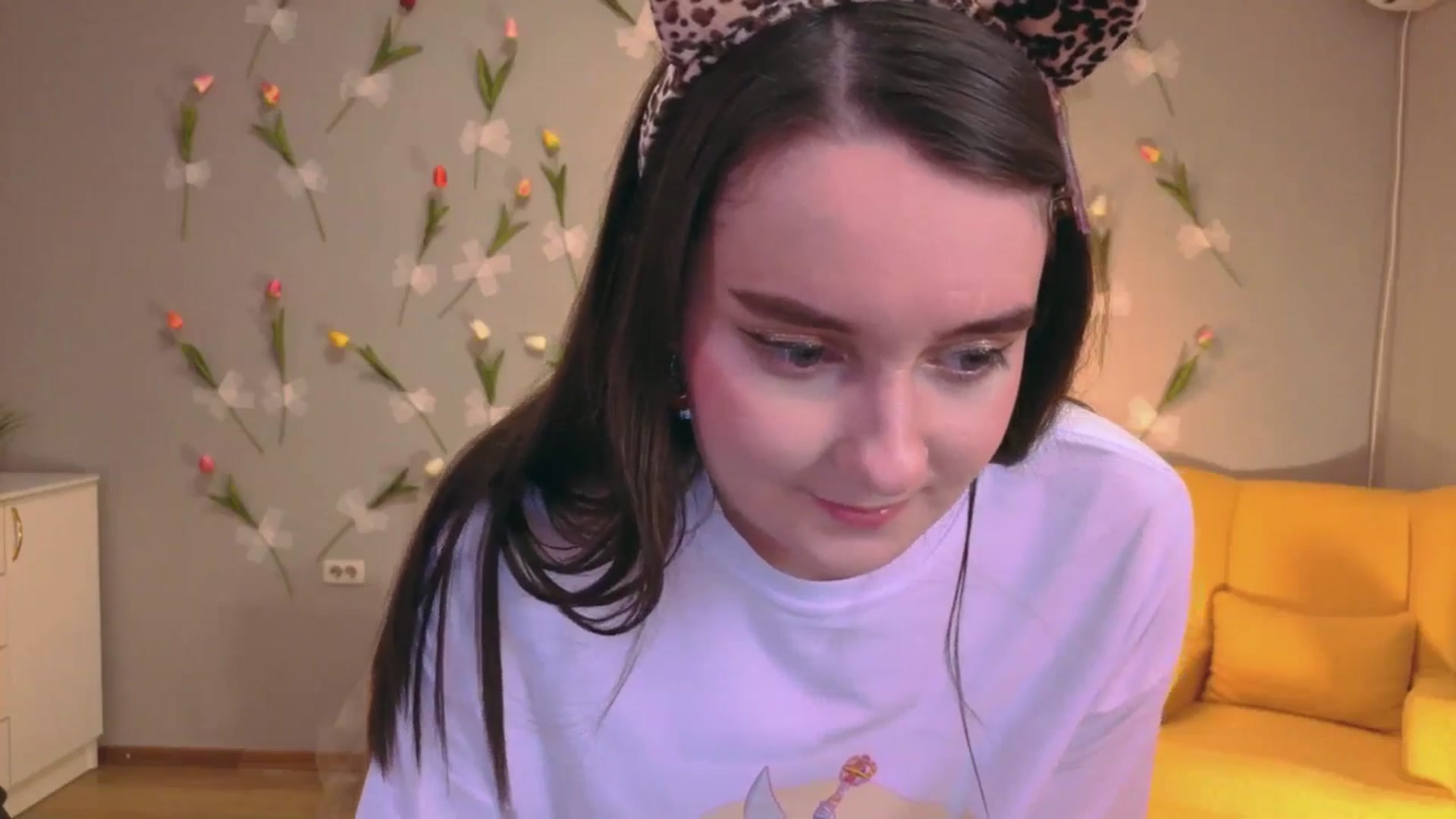 Gallery image thumbnail from Milim_Nava's myfreecams stream on, 04/03/2026, 04:33 image 15 of 20