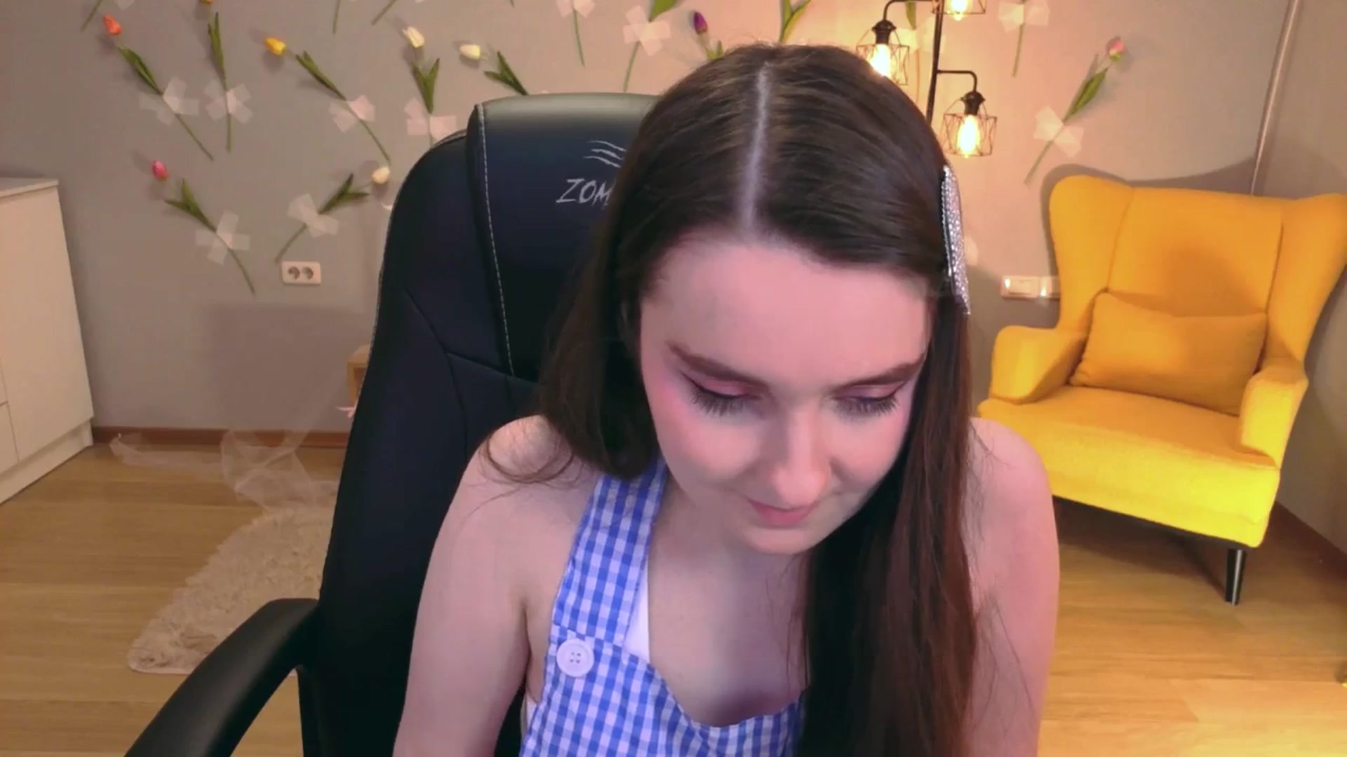Gallery image thumbnail from Milim_Nava's myfreecams stream on, 04/07/2026, 07:49 image 19 of 20