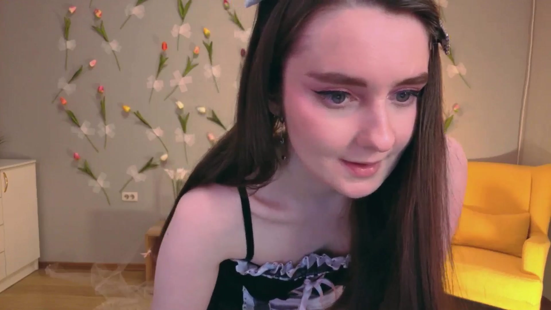 Gallery image thumbnail from Milim_Nava's myfreecams stream on, 04/07/2026, 10:35 image 17 of 20