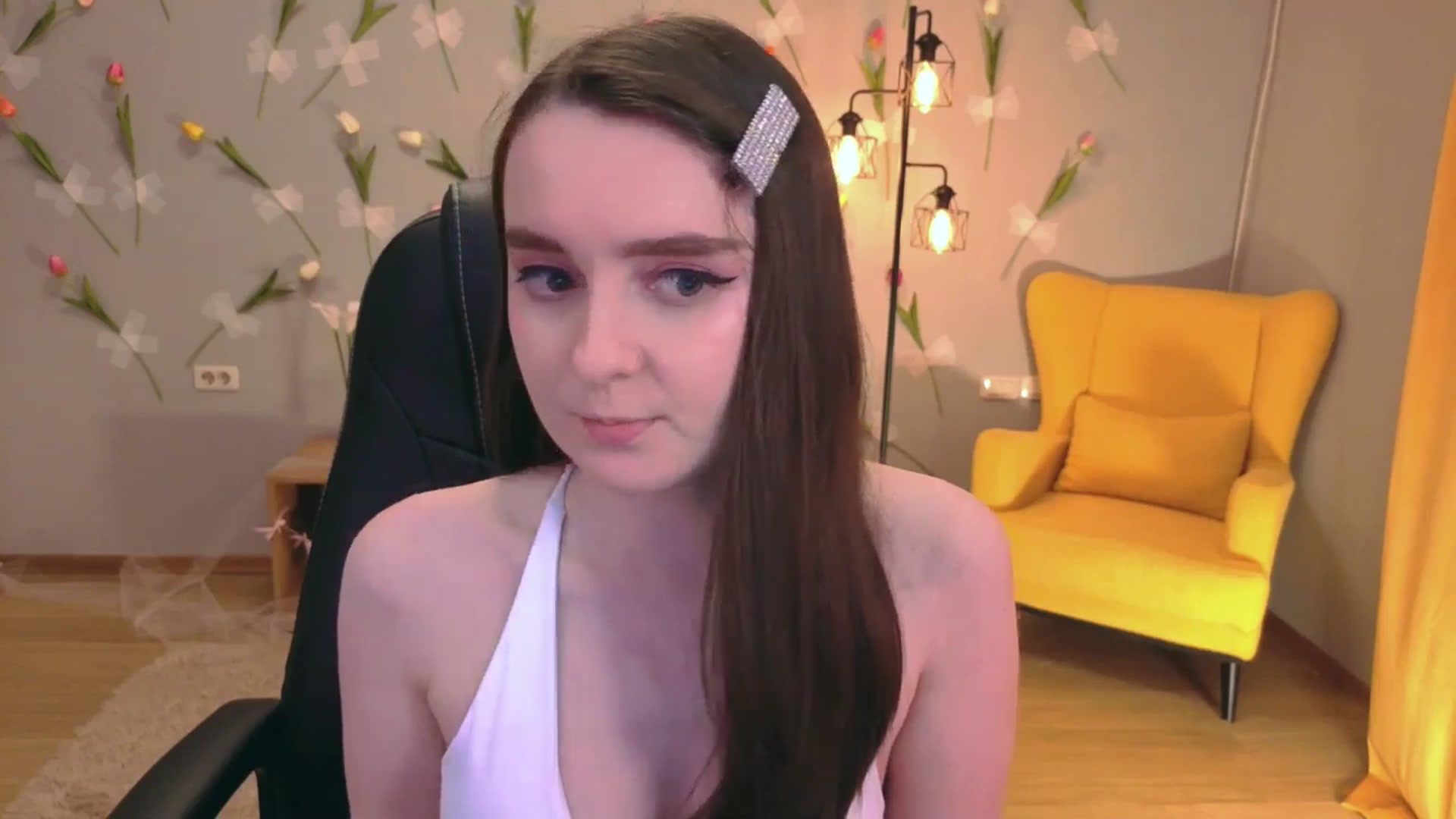 Gallery image thumbnail from Milim_Nava's myfreecams stream on, 04/07/2026, 10:35 image 14 of 20