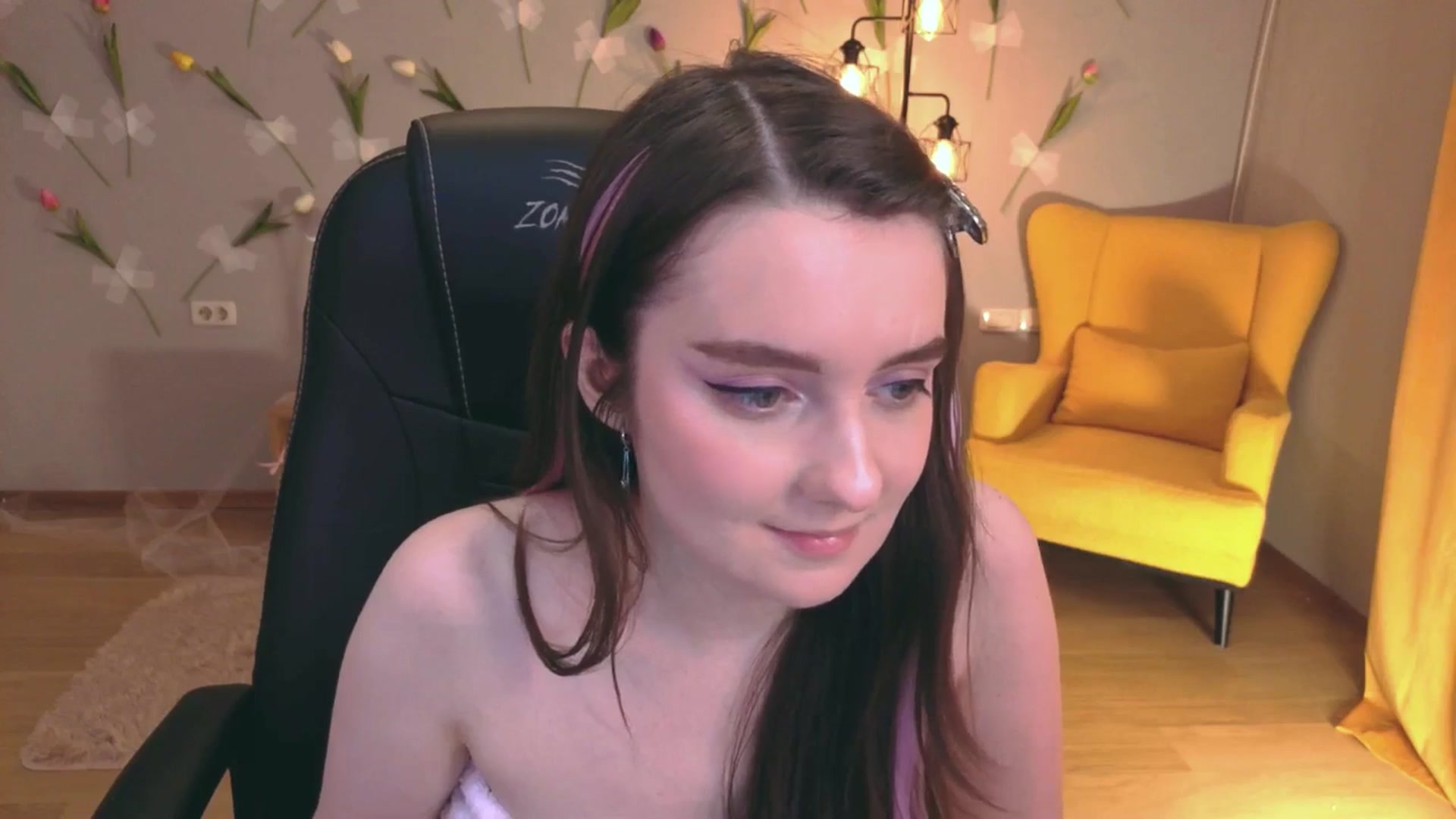 Gallery image thumbnail from Milim_Nava's myfreecams stream on, 04/08/2026, 05:52 image 9 of 20