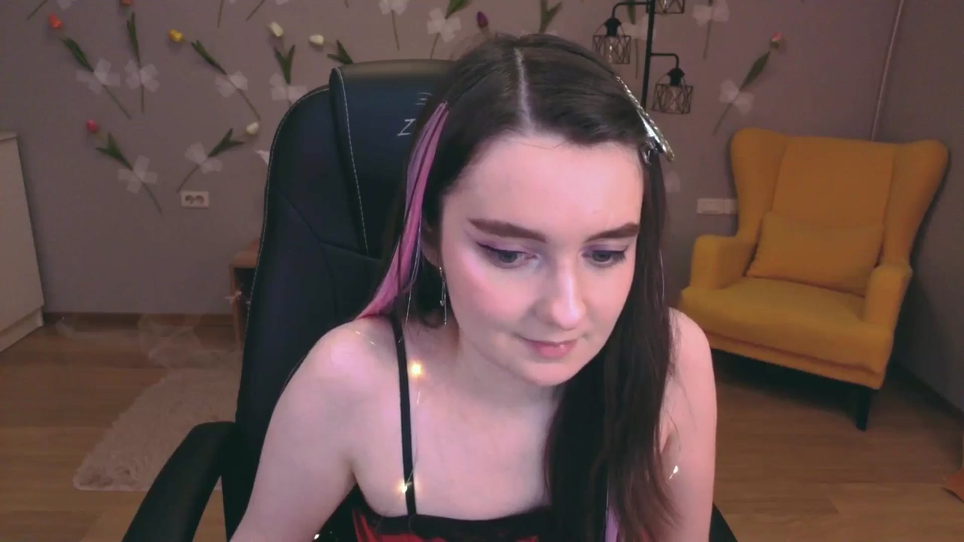 Gallery image thumbnail from Milim_Nava's myfreecams stream on, 04/08/2026, 07:33 image 11 of 20